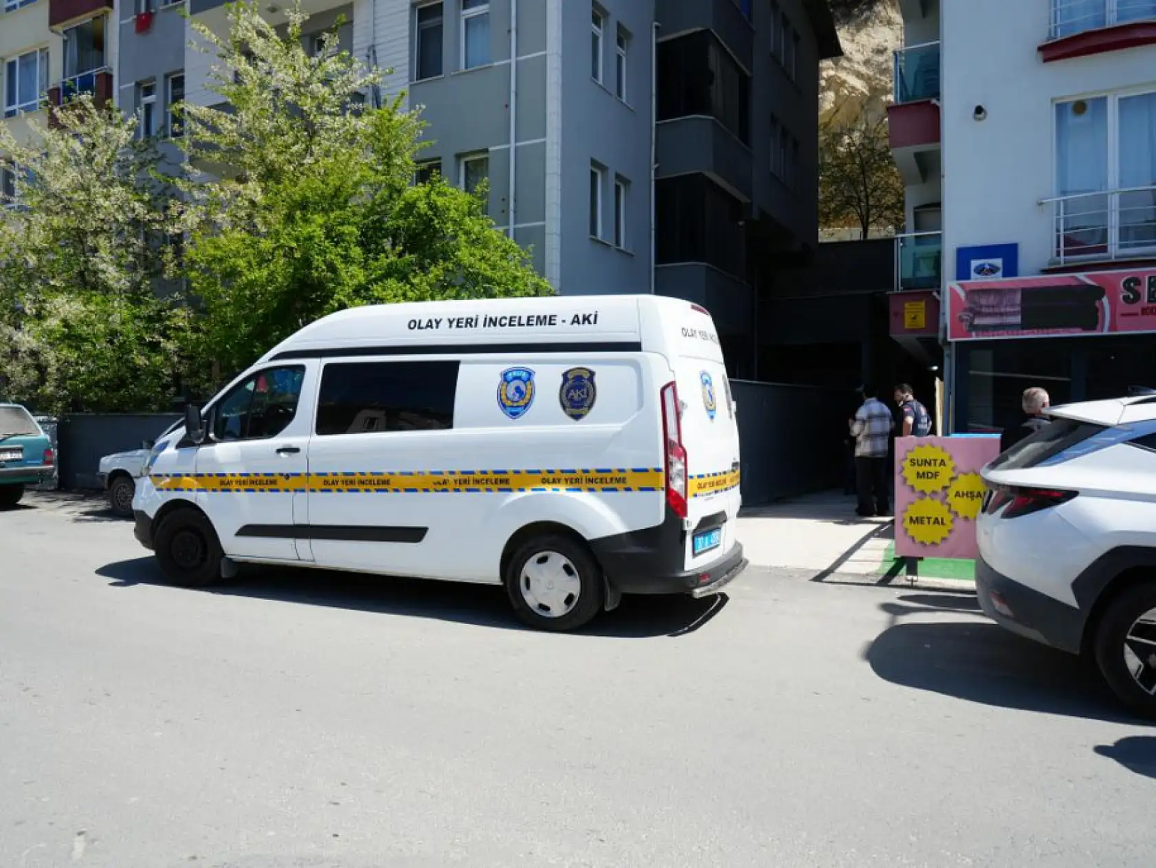 Apartmanı saran kokunun ardından vahşet çıktı