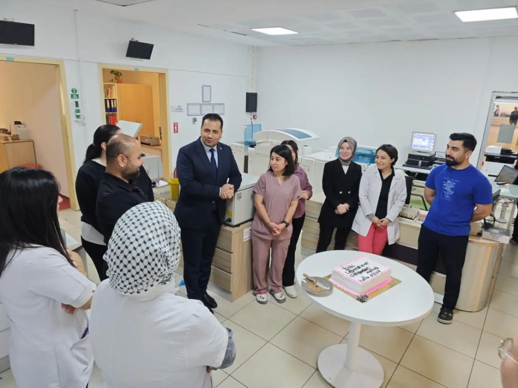 Menteşe Devlet Hastanesi'nde Tıbbi Laboratuvar Çalışanları Haftası kutlandı