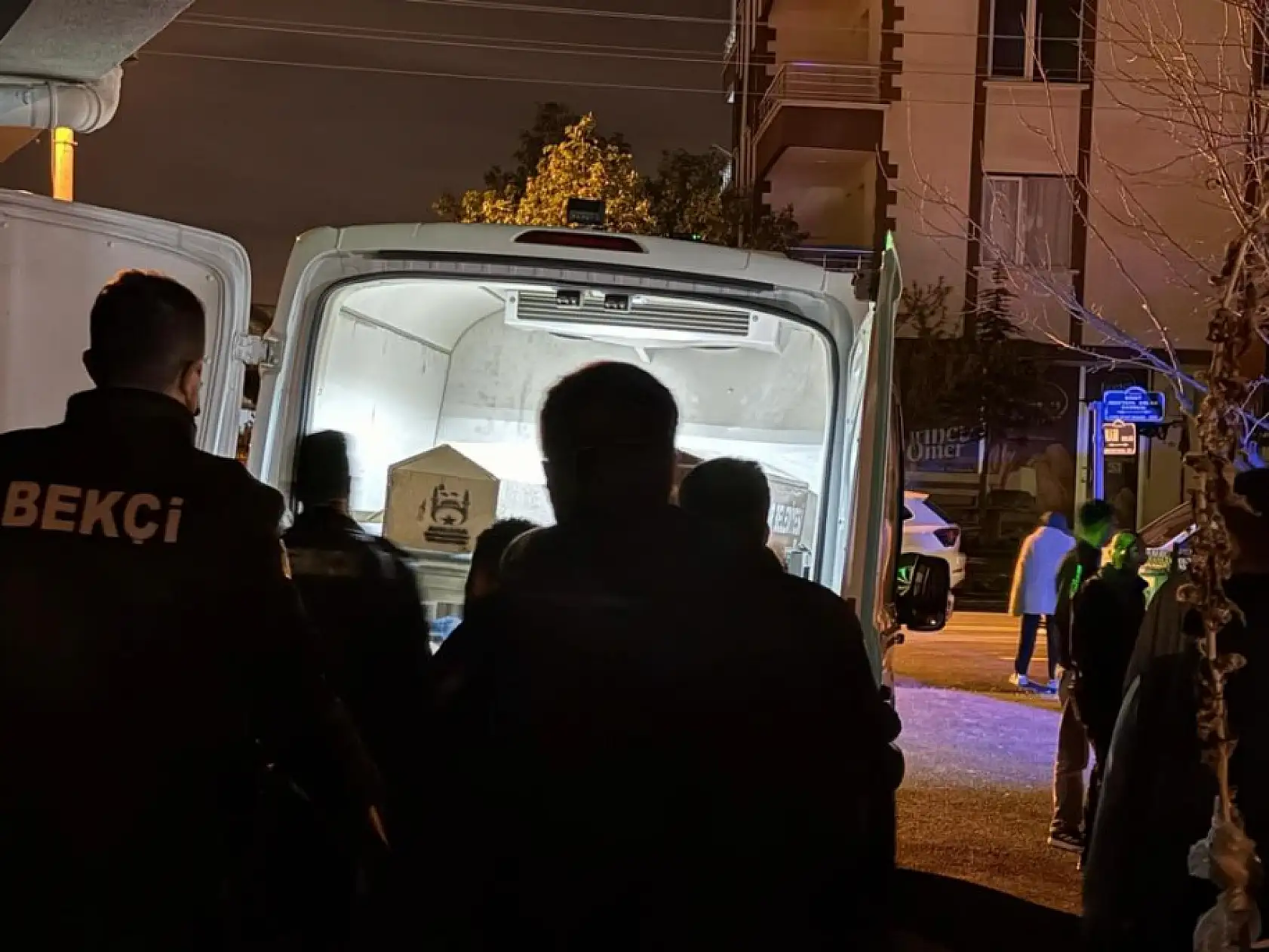Komşu dehşeti: 21 yaşındaki genç kız öldürüldü