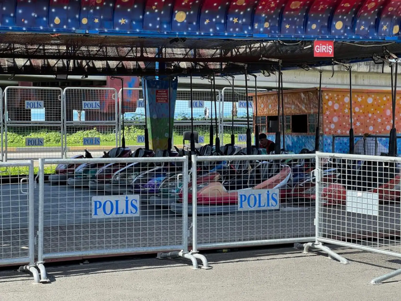 Anne ve kızı Lunapark'ta şoku yaşadılar