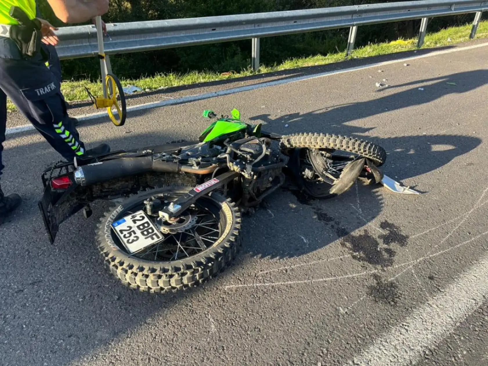 Feci motosiklet kazası: 17 yaşındaki lise öğrencisi hayatını kaybetti