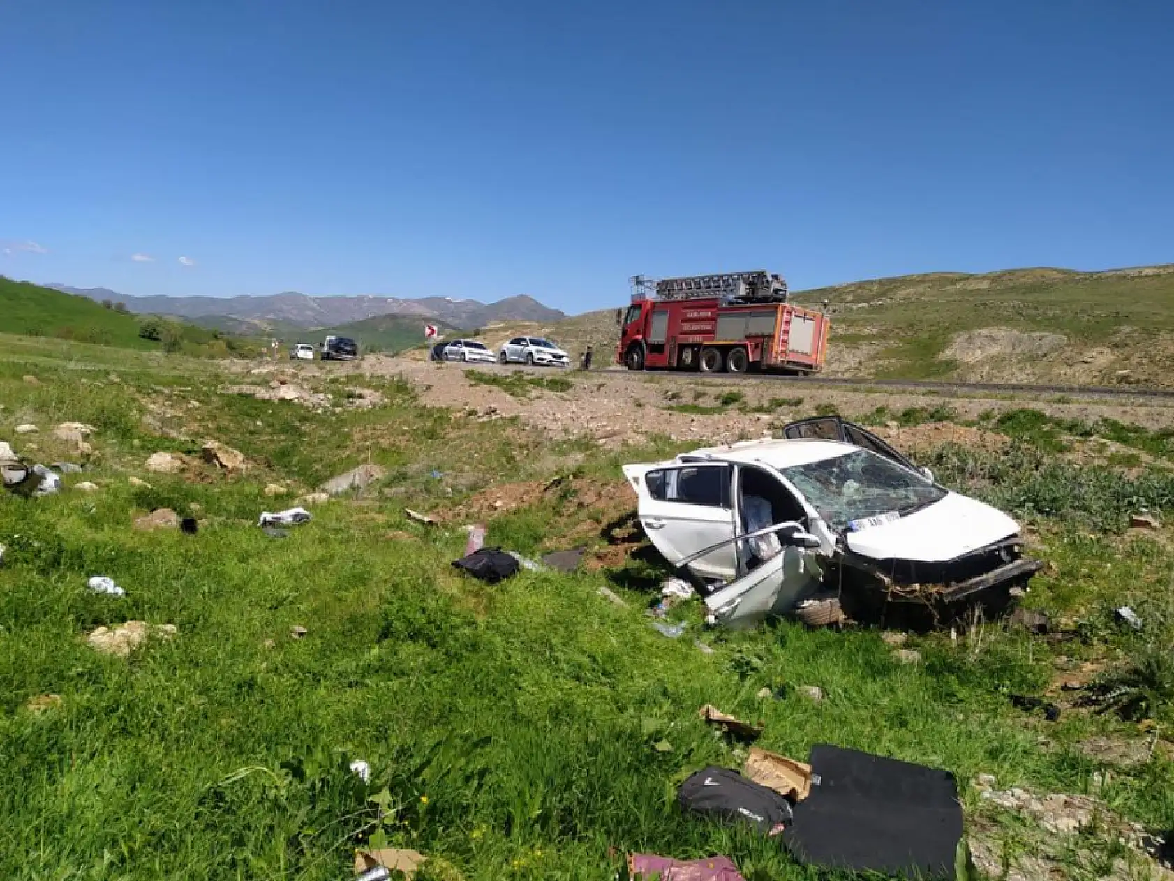 Feci trafik kazası: Baba öldü, eşi ve çocuğu yaralandı