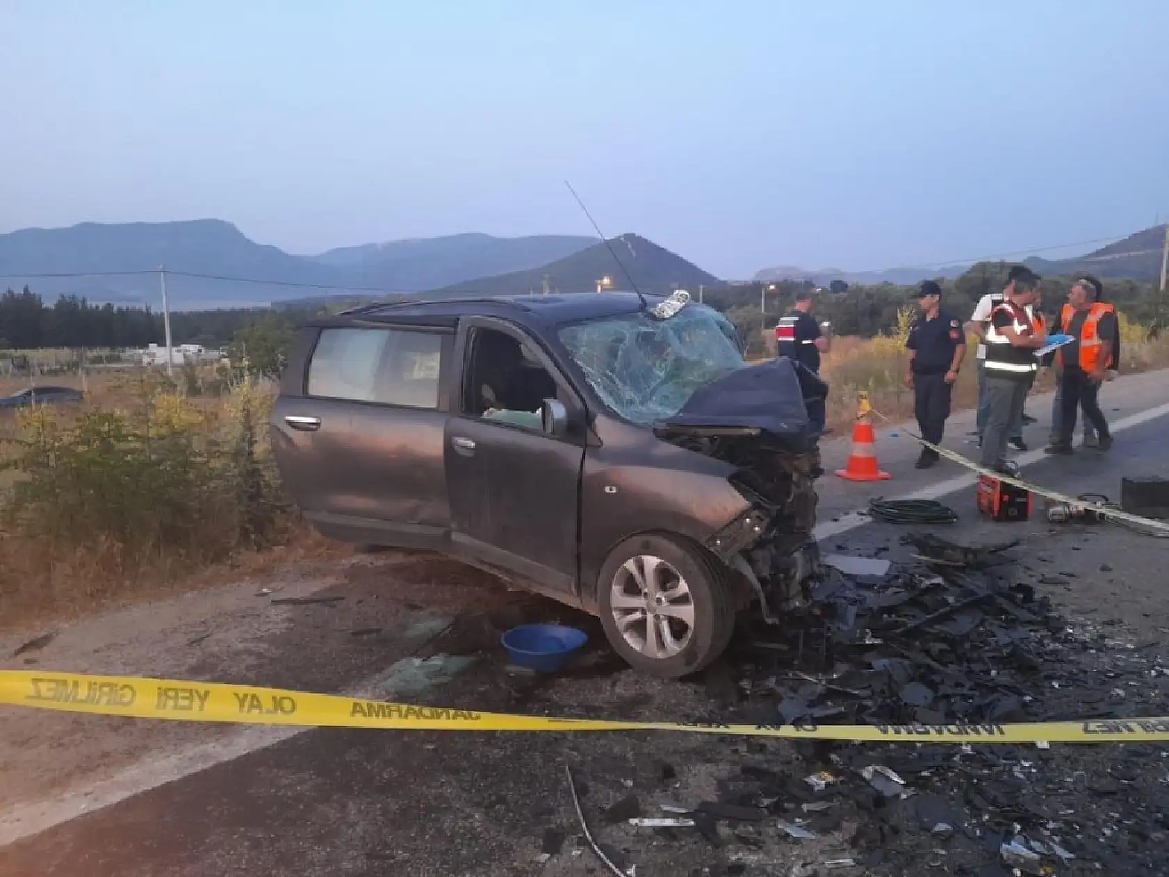 Zincirleme trafik kazası: 5 ölü, 2 yaralı
