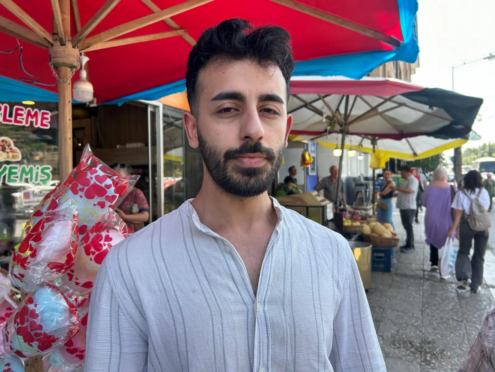 Kredi verilmeyince pompalı tüfekle bankayı bastı