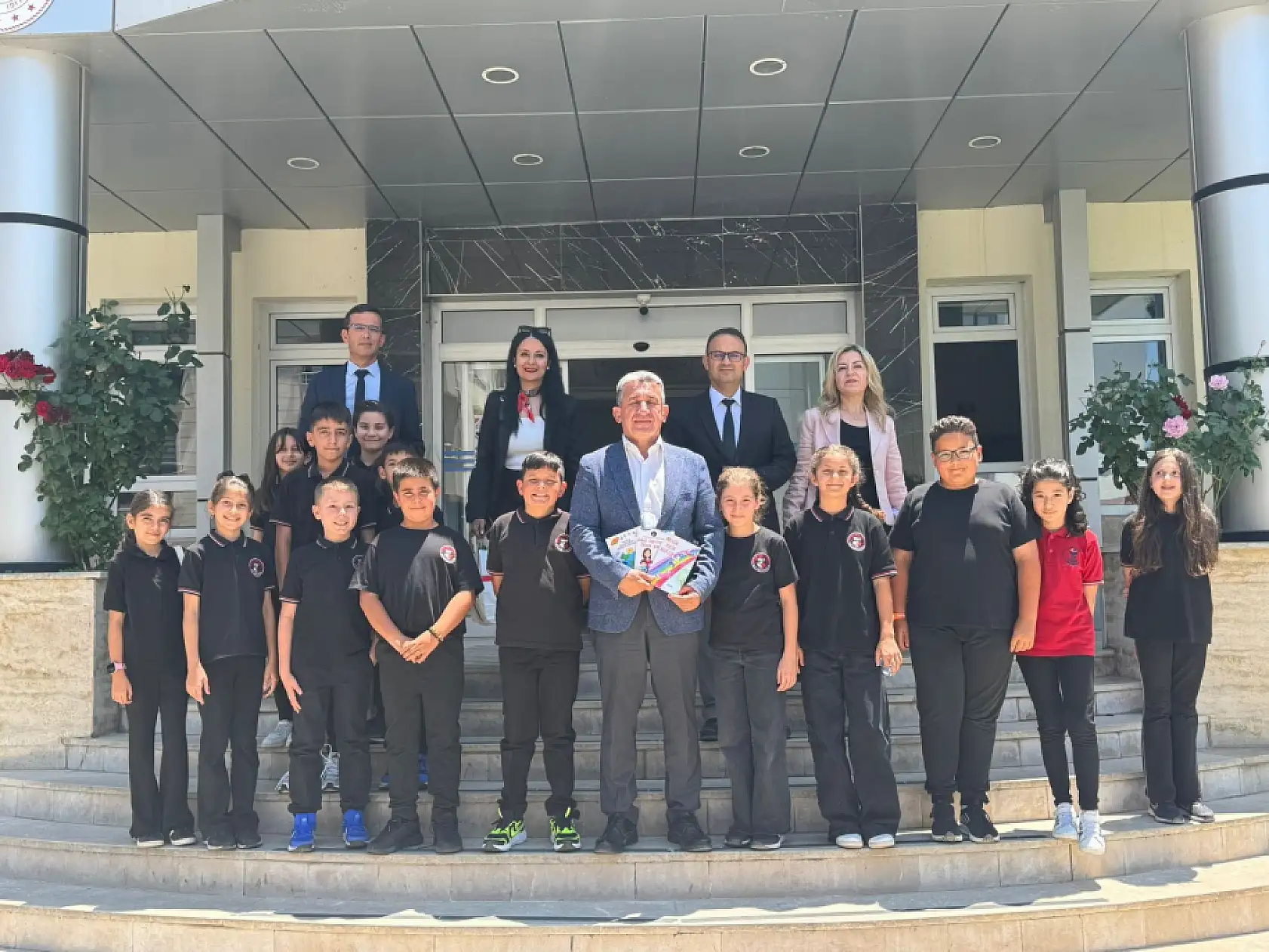 Muğla'da minik kalemlerden büyük hayaller