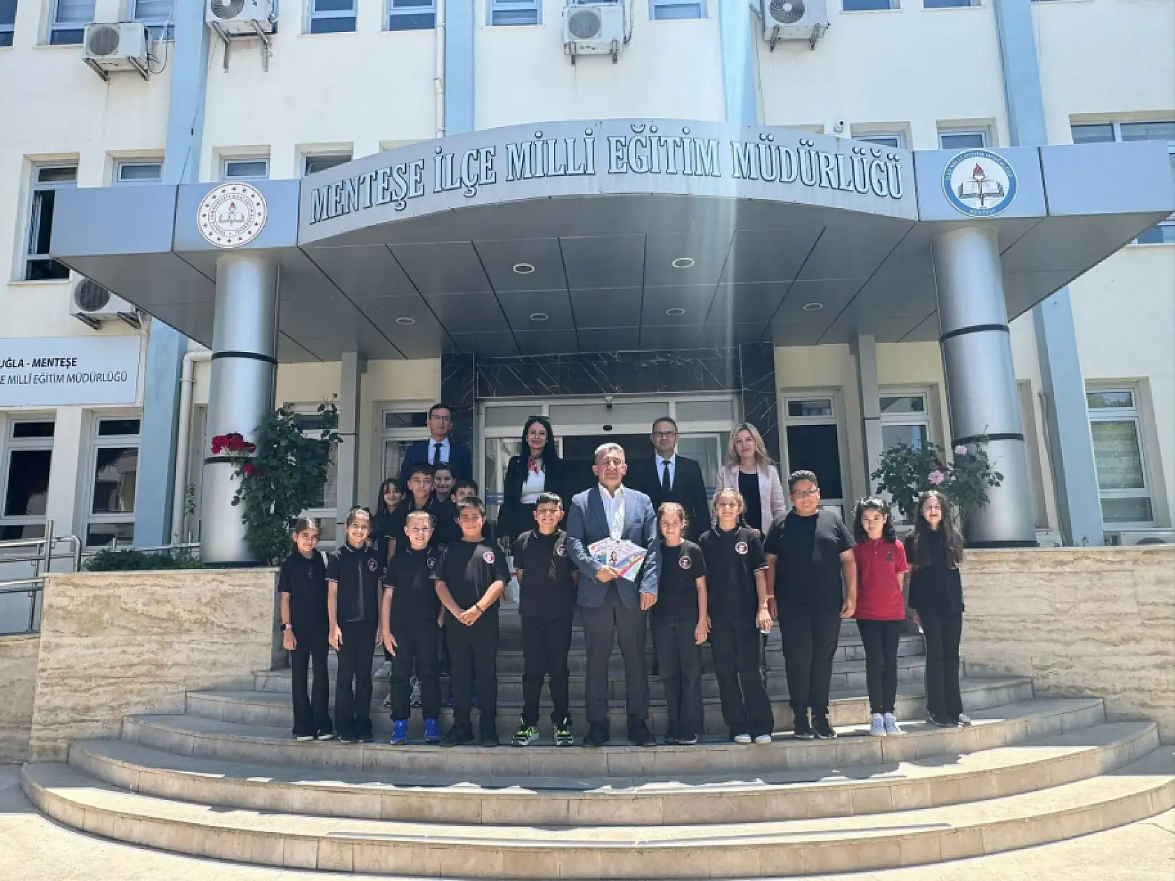 Muğla'da minik kalemlerden büyük hayaller