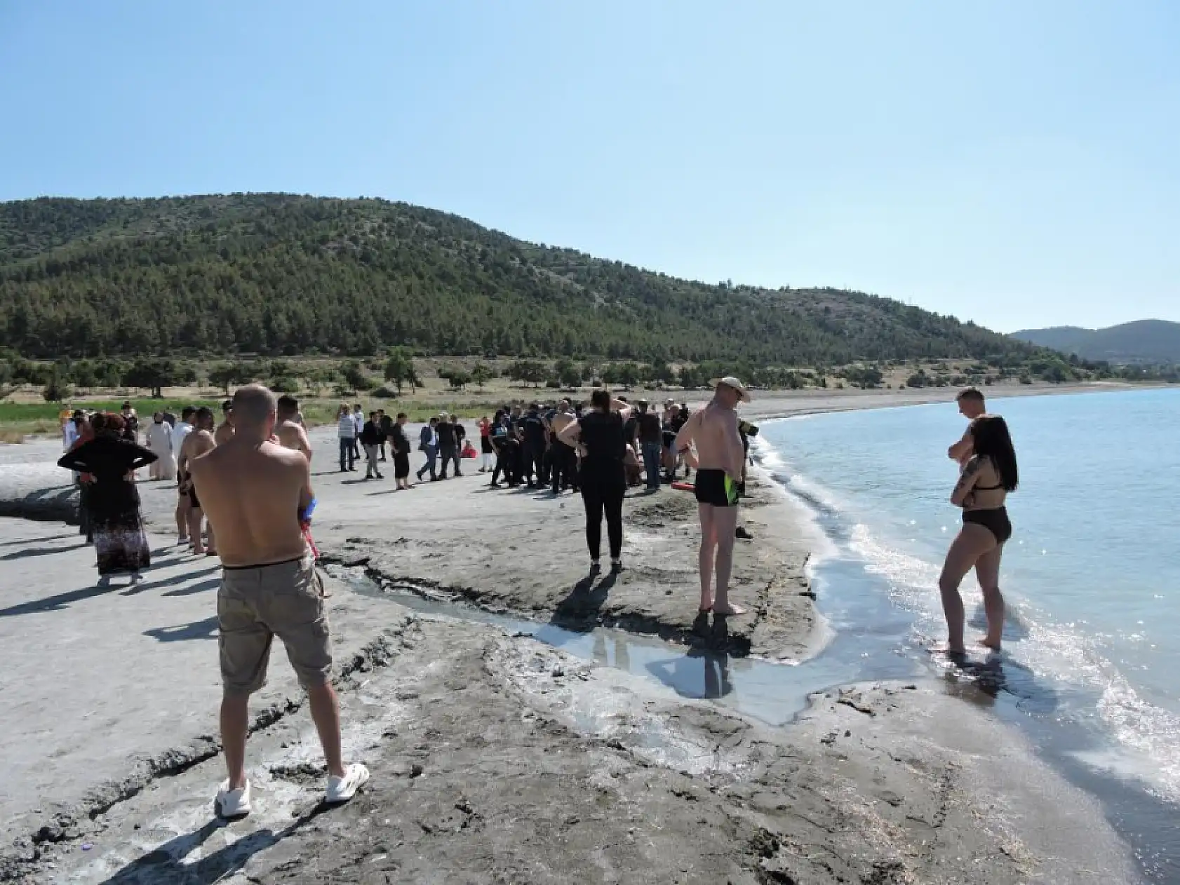 Burdur Salda Gölü'nde can pazarı: Genç kız ölümle burun buruna geldi