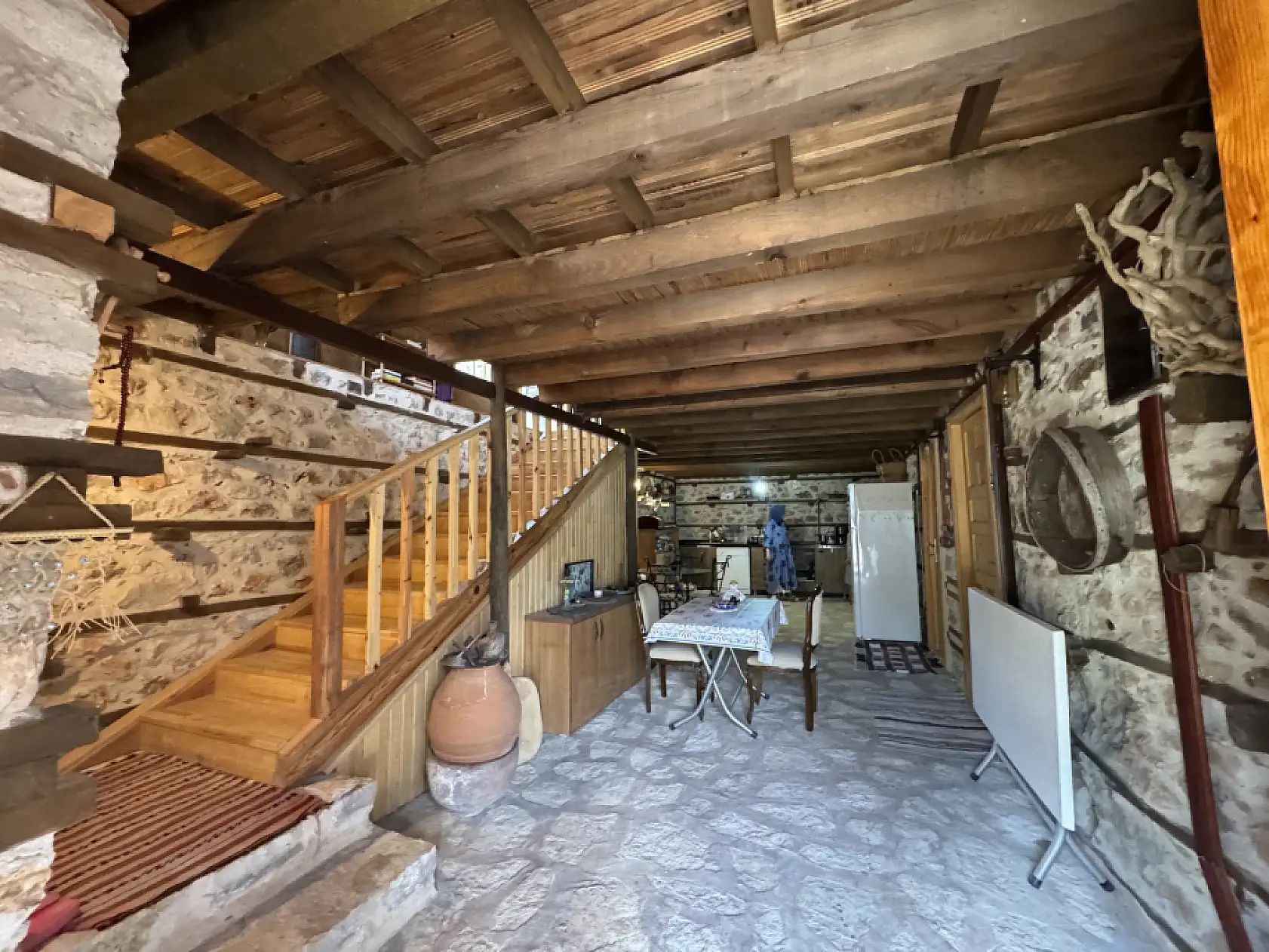 Beton girmemiş köyde 'Osmanil' konağı olarak bilinen 200 yıllık bir tarih daha ayağa kaldırıldı
