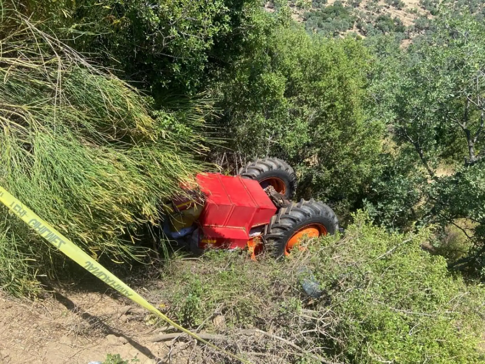 Feci traktör kazası! 1 kişi hayatını kaybetti