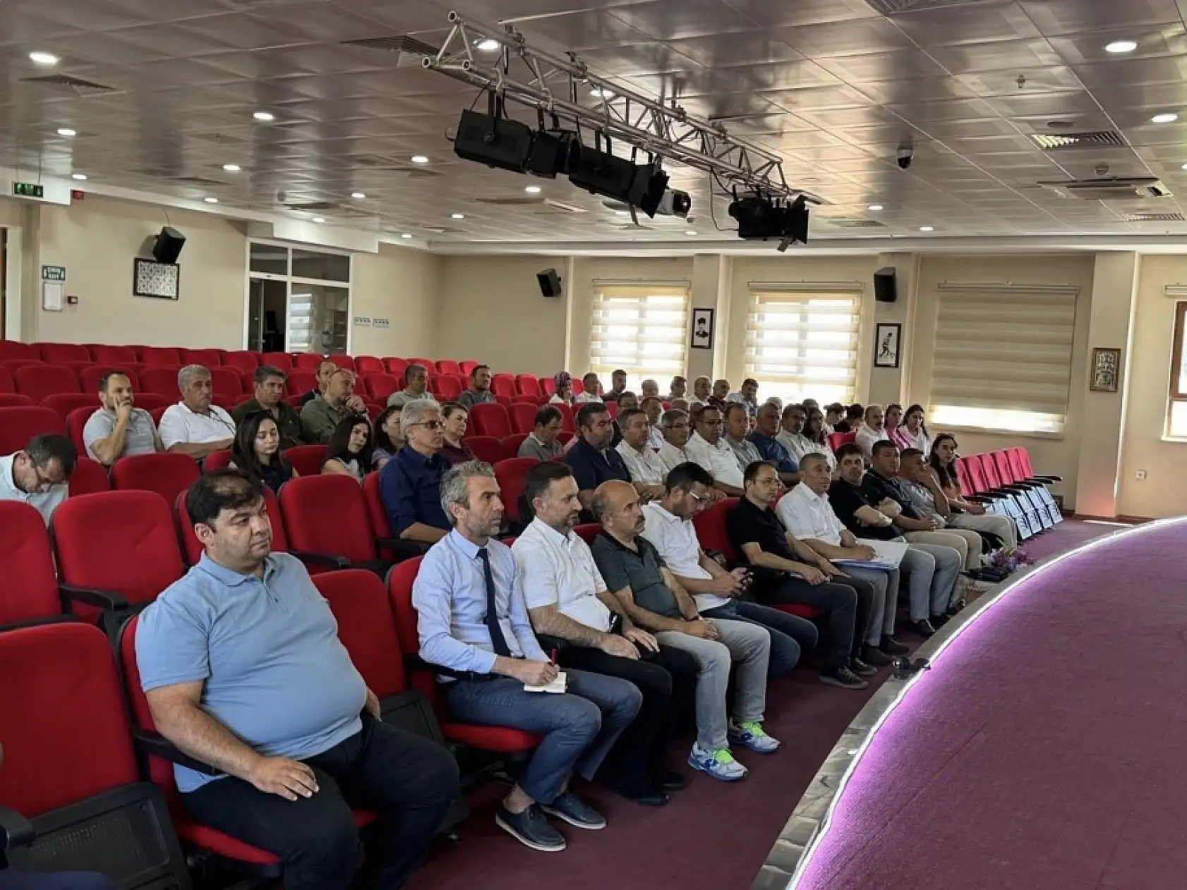 2024-2025 eğitim öğretim yılı dönem sonu müdürler kurulu toplantısı gerçekleştirildi