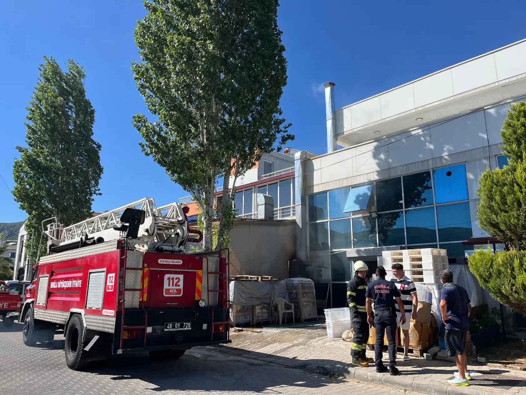 Menteşe'de baca yangını