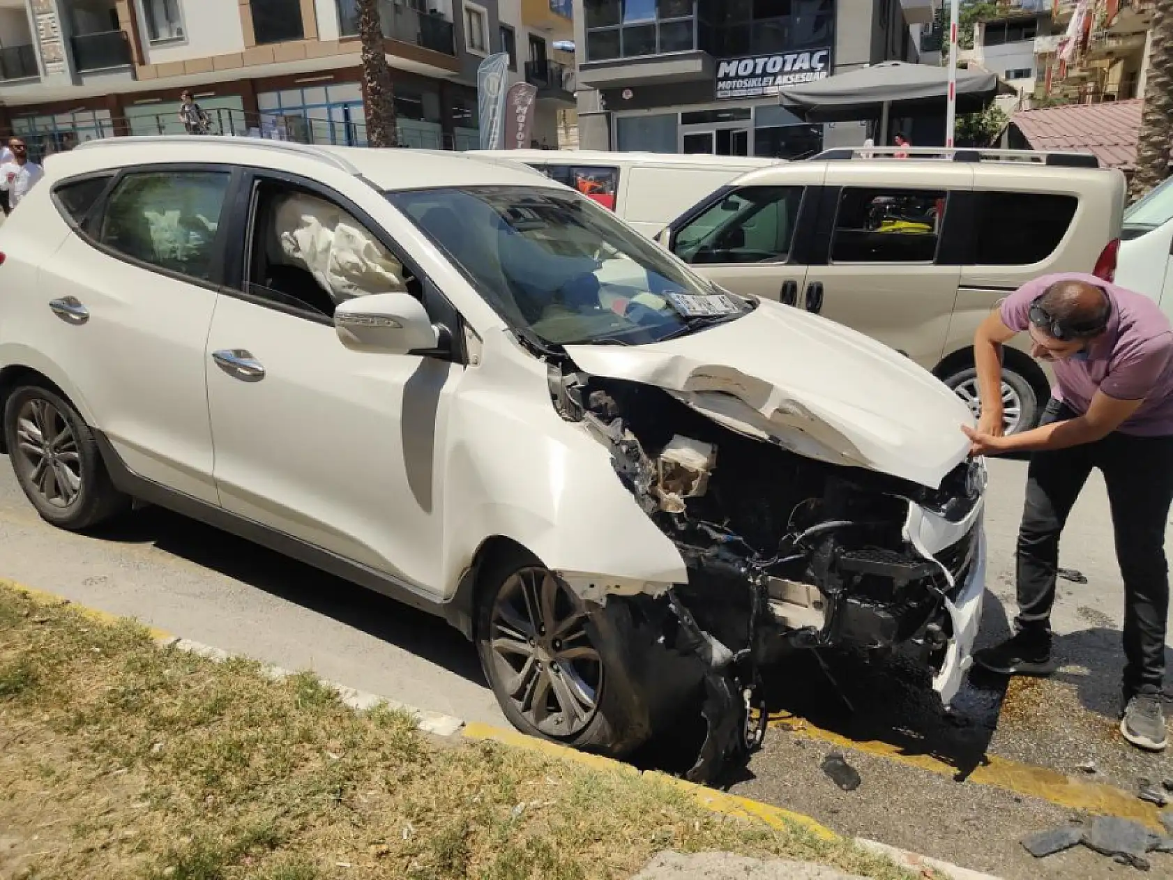 Freni tutmayan araç kazaya neden oldu: 5 yaralı