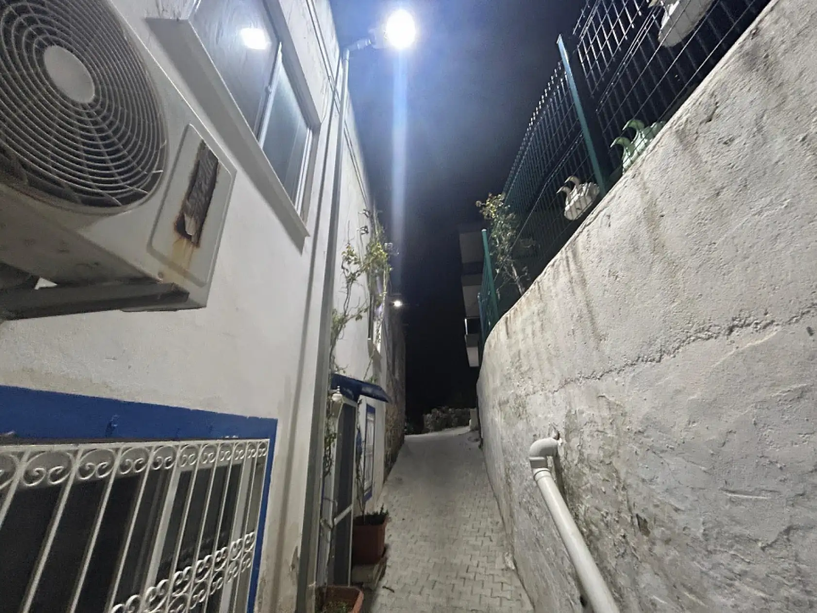 Bodrum'da aydınlatma yenileme çalışmaları devam ediyor