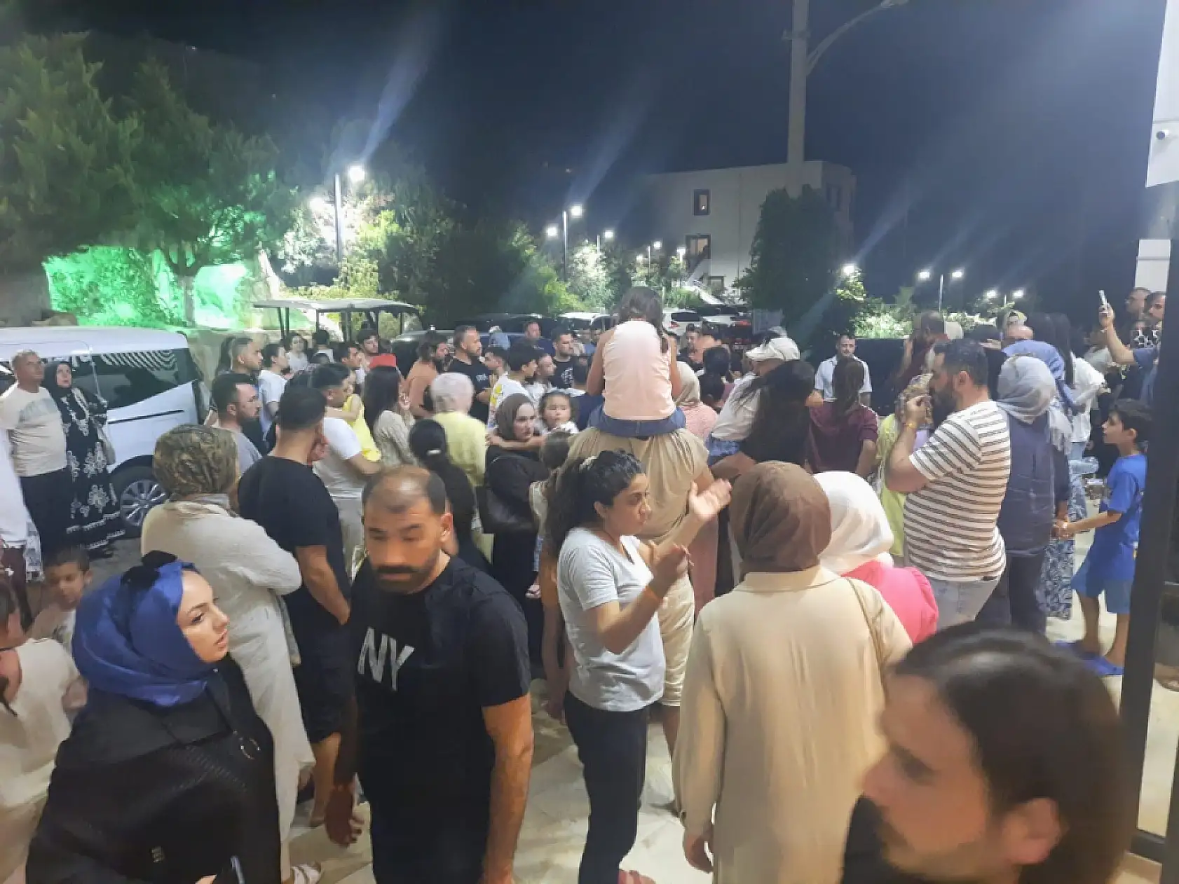 Bodrum'da turistler isyan etti