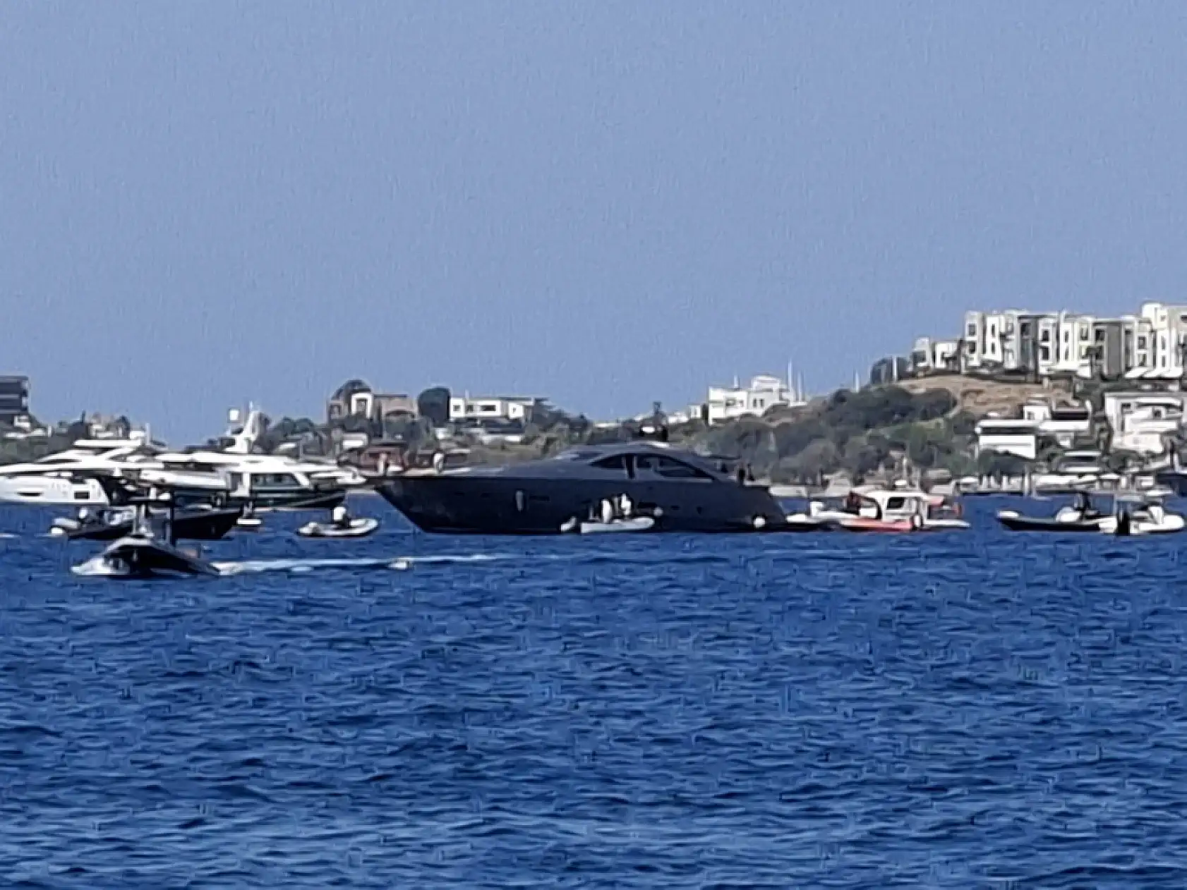 Bodrum'da milyon dolarlık motoryatta yangın