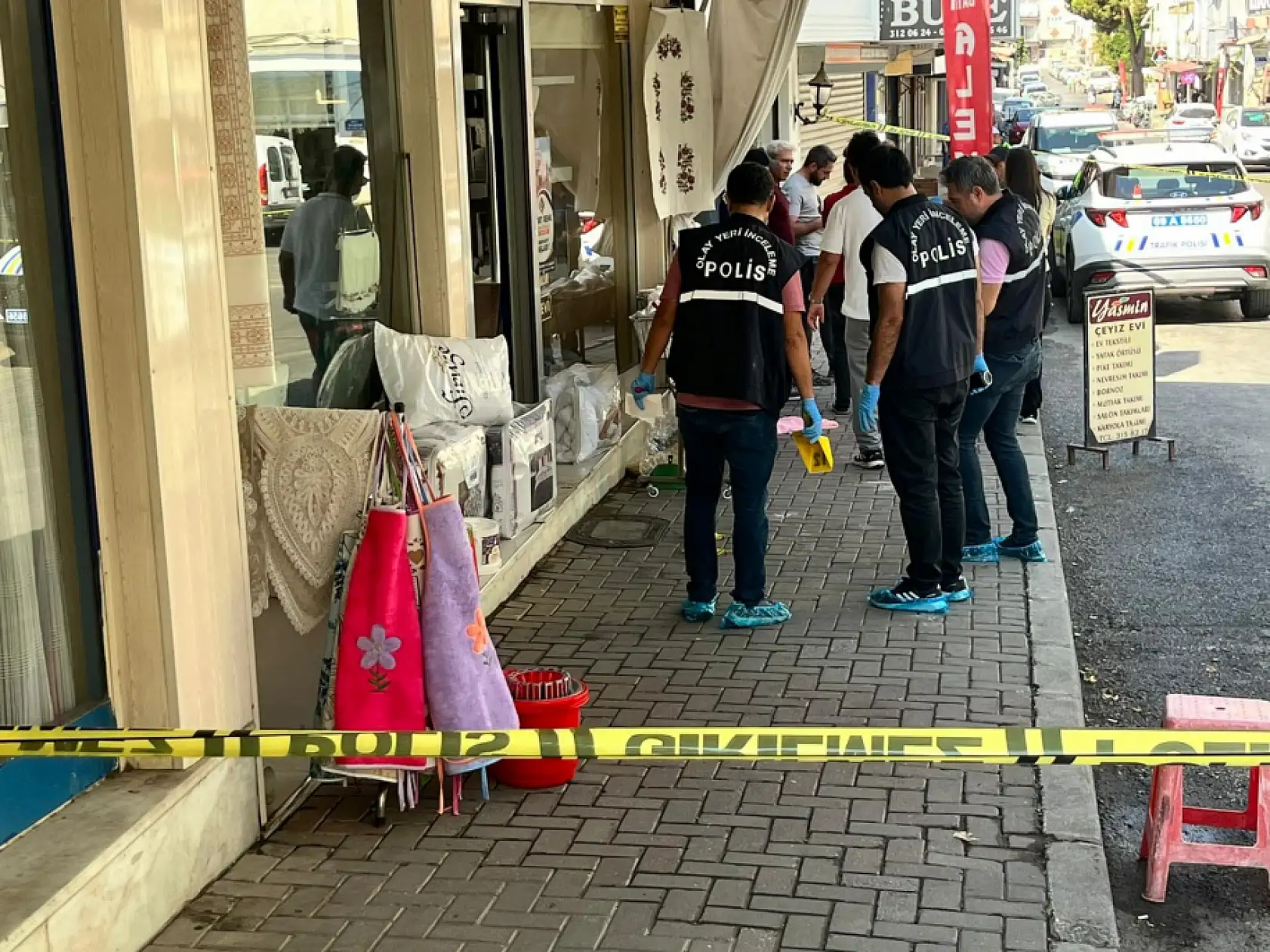 Polis memuru boşanma aşamasında olduğu eşine kurşun yağdırdı