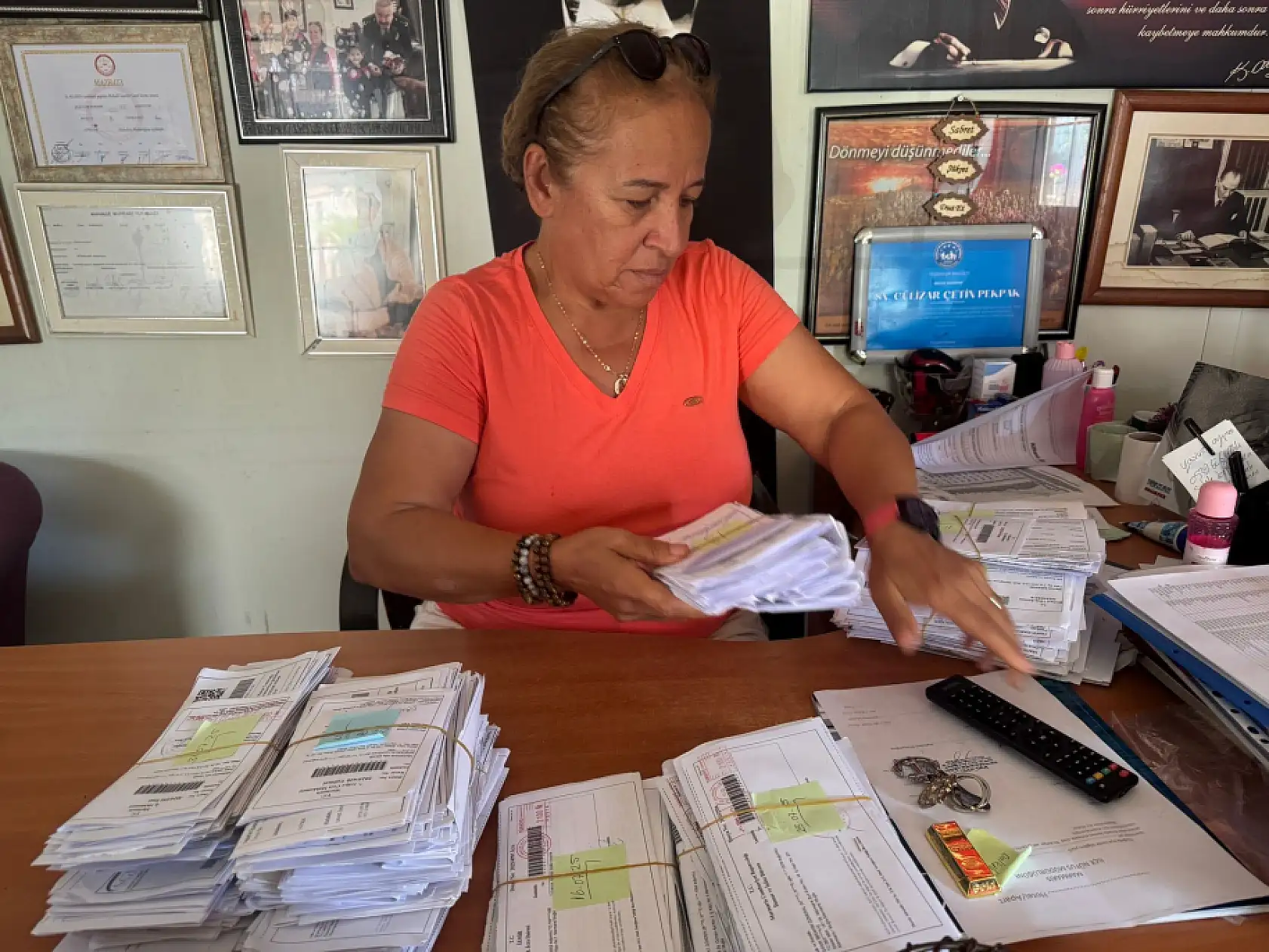 Marmaris'te trafik cezaları muhtarlıklara yığıldı