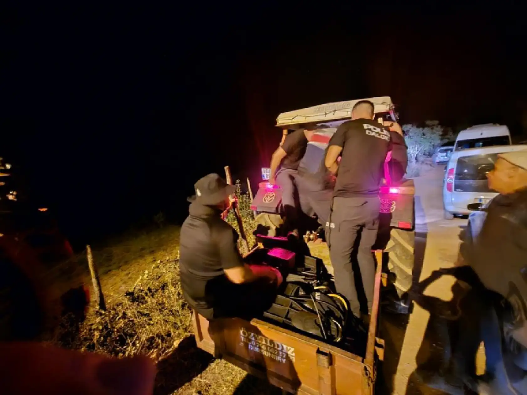 Kızını kurtarmak isterken kendisi boğuldu