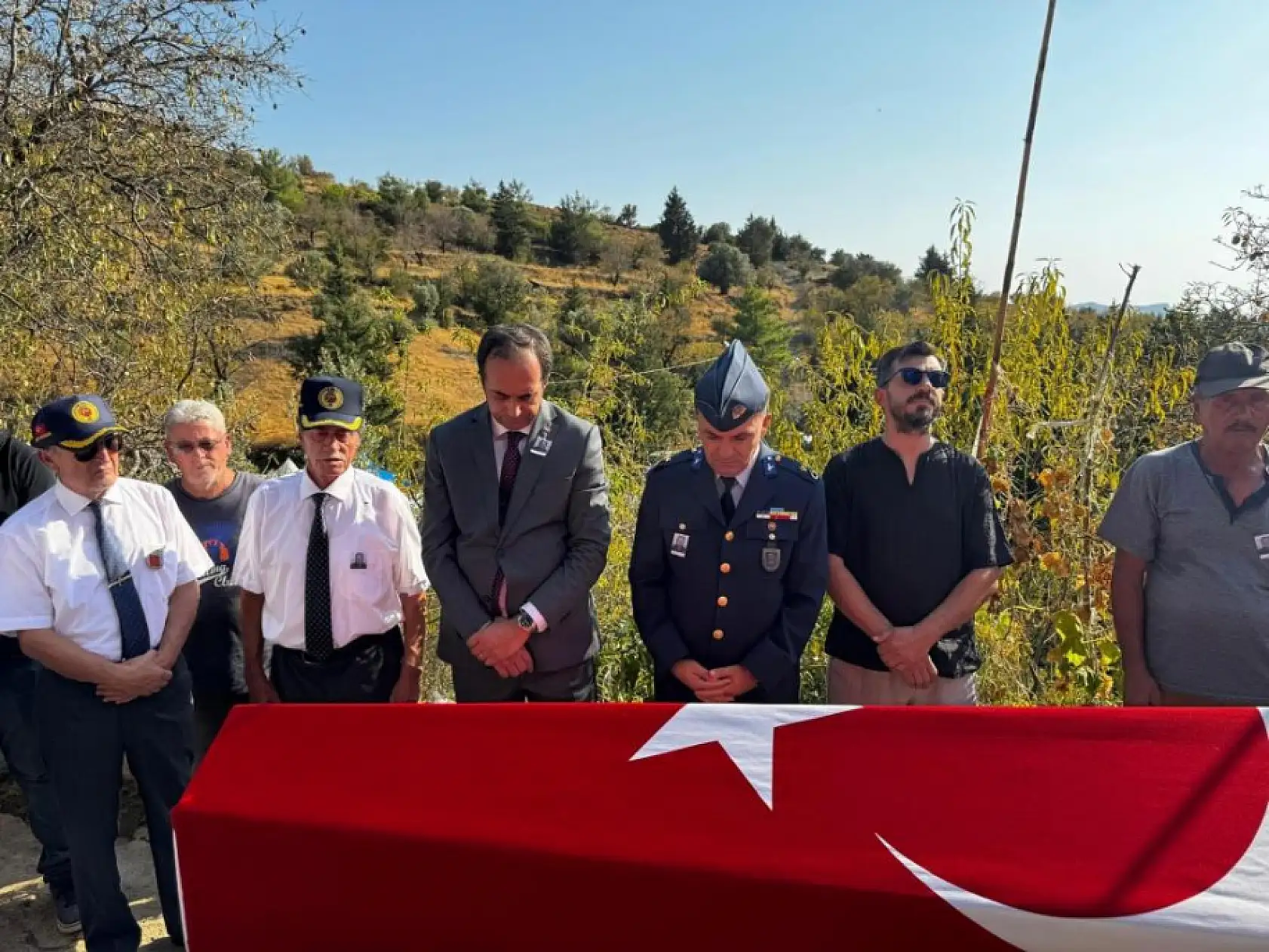 Kıbrıs Gazisi Datça'da toprağa verildi