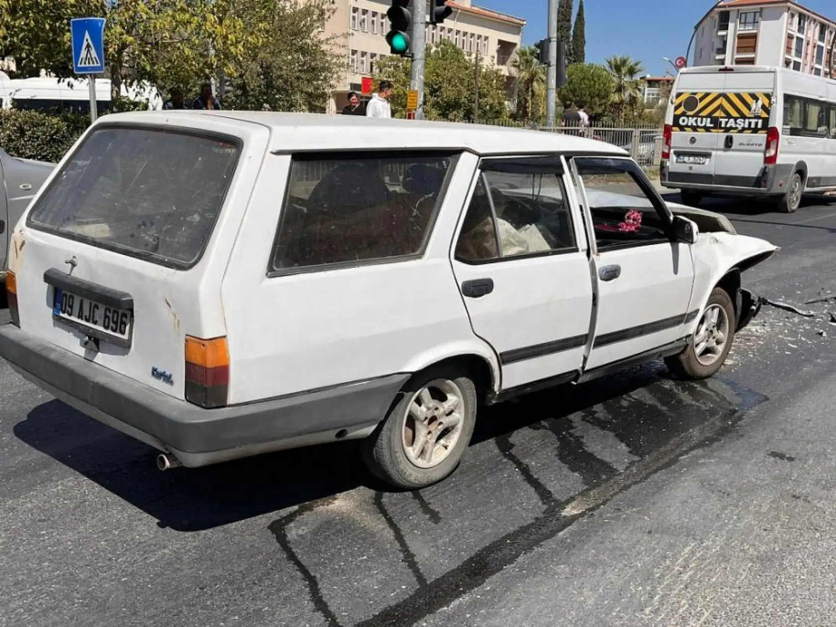 Muğla Yatağan'da feci trafik kazası: 3 yaralı