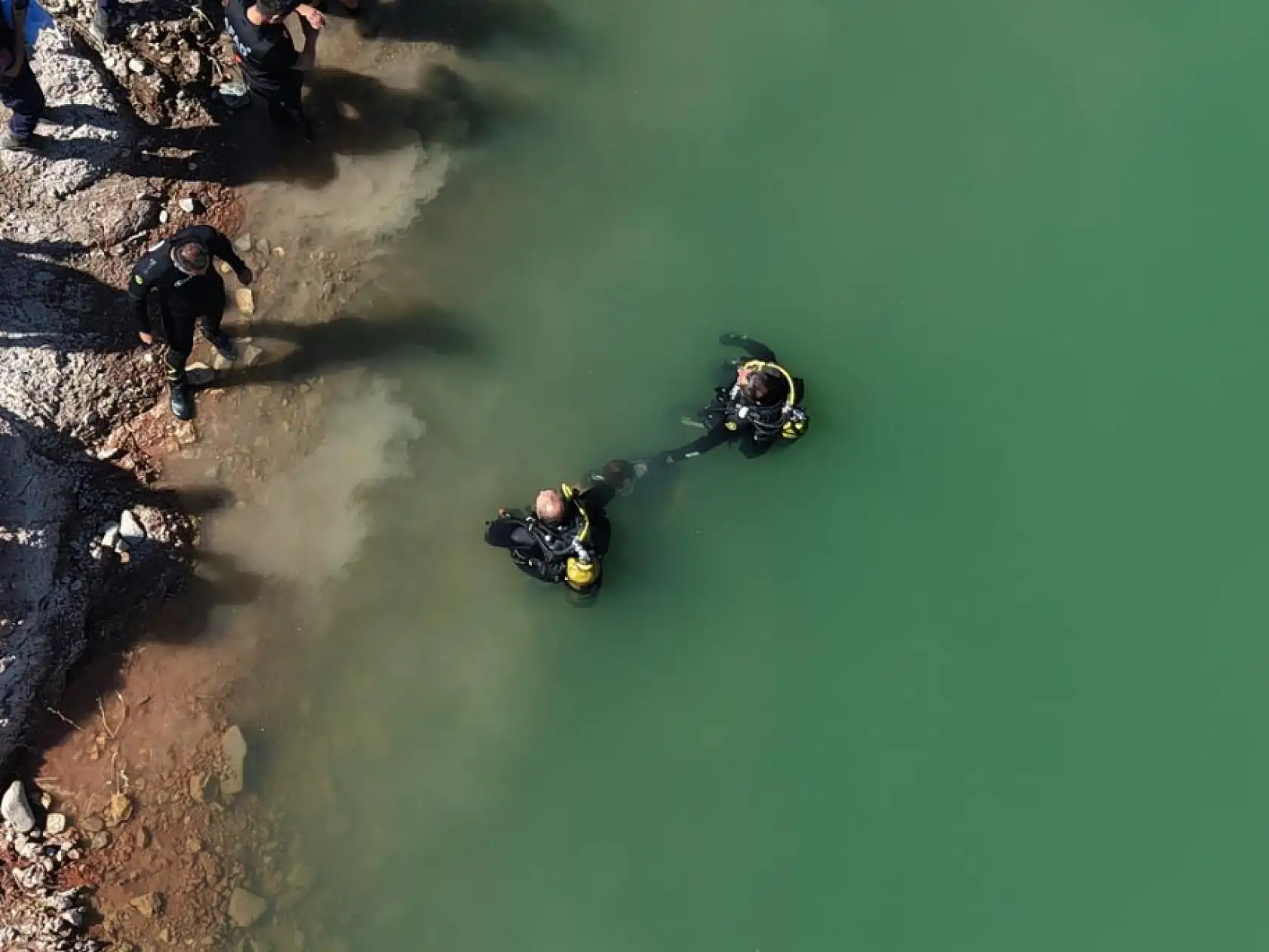 Burdur'da barajda kaybolan emekli polisin cansız bedenine ulaşıldı