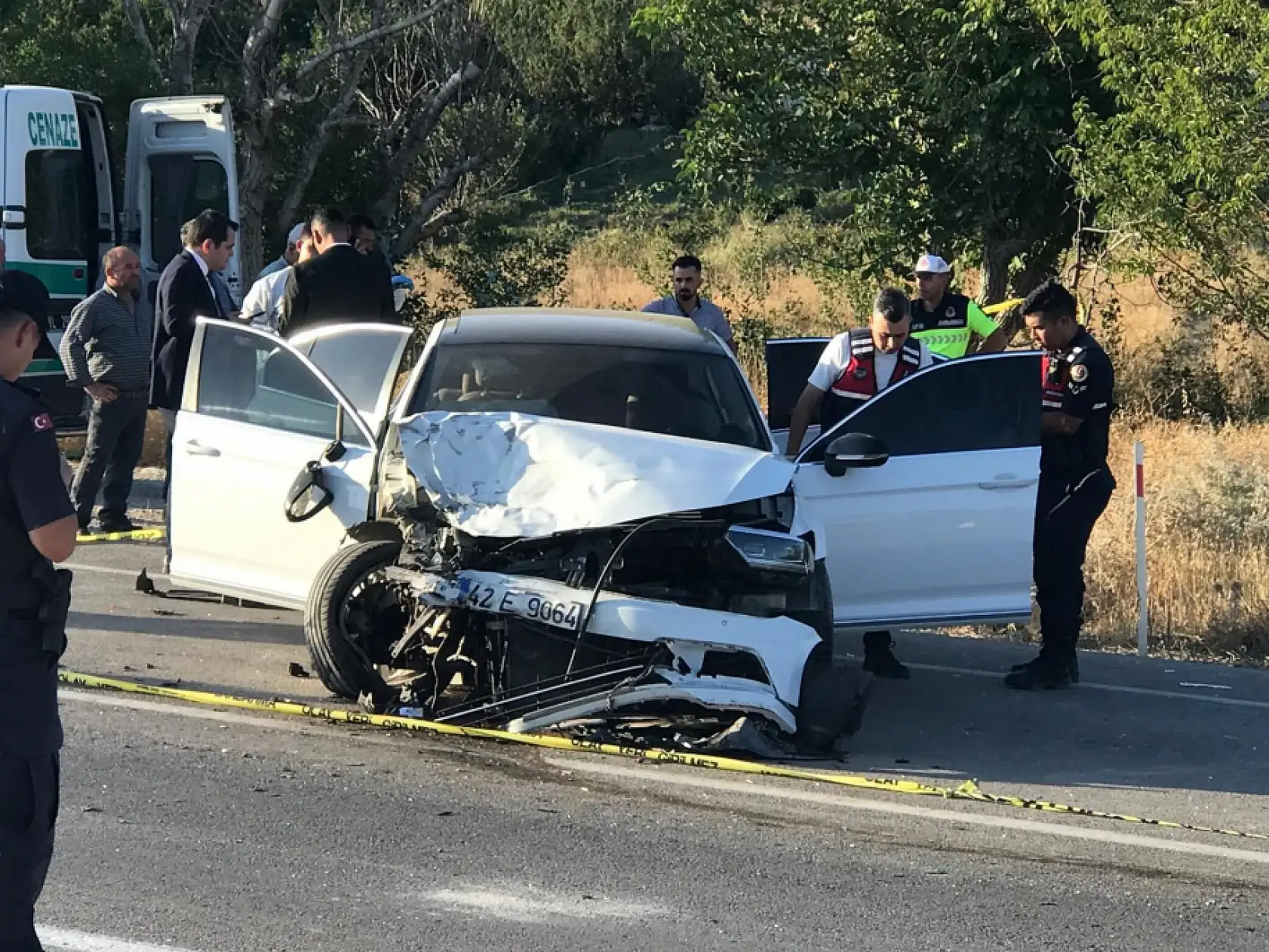 İkiz kardeşler hayatını kaybetti, 5 kişi yaralandı