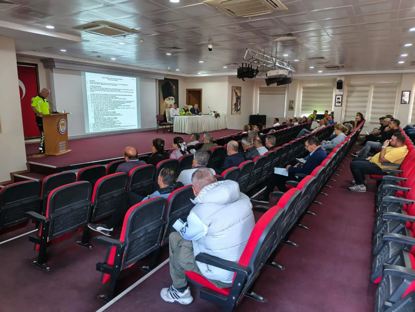 Muğla'da öğrenci taşımacılığında güvenlik standartları yükseliyor