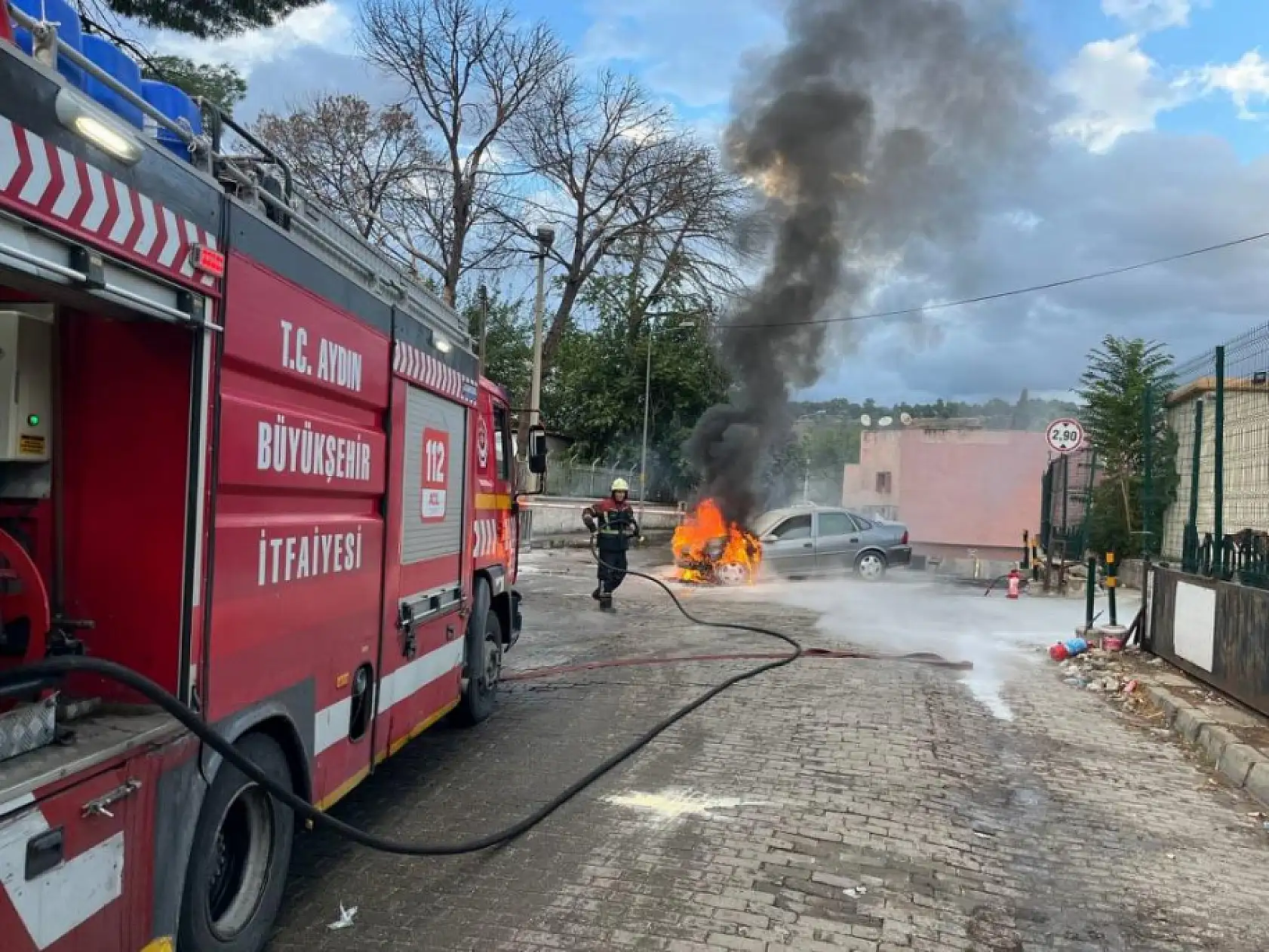 Faciadan dönüldü: Sıvı oksijen tankı dolumu sırasında yangın çıktı