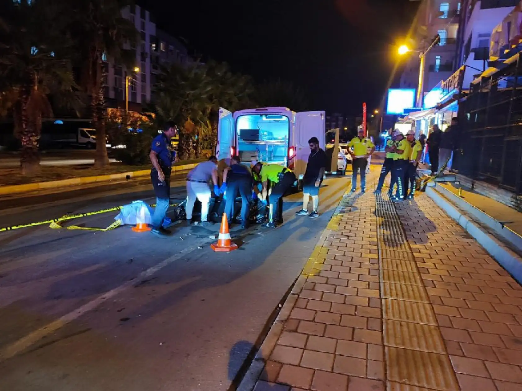 Otomobilin çarptığı yaya yaşamını yitirdi