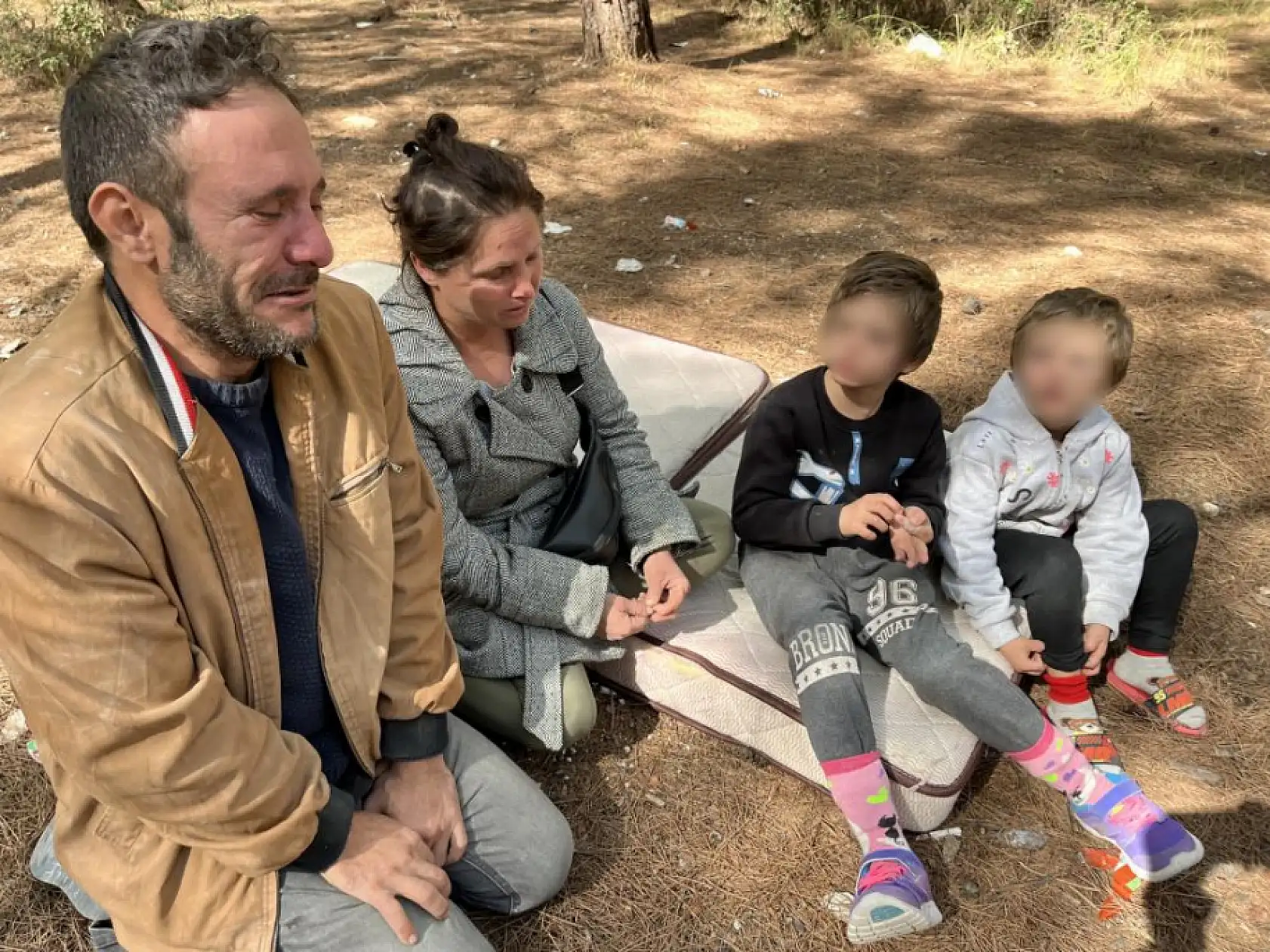'Ben çalışan bir insanım, ev sahibimin iki parça eşyası kayboldu diye hırsız muamelesi görüp dışarı atıldık'