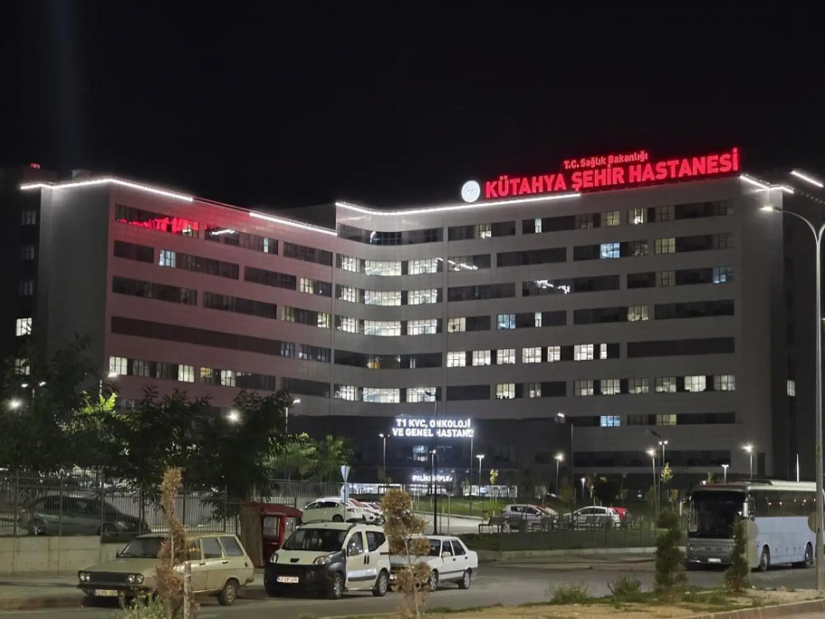 Muğlalı Öğrenciler Gezi Dönüşü Yolda Rahatsızlandı: 28 Kişi Hastaneye Kaldırıldı