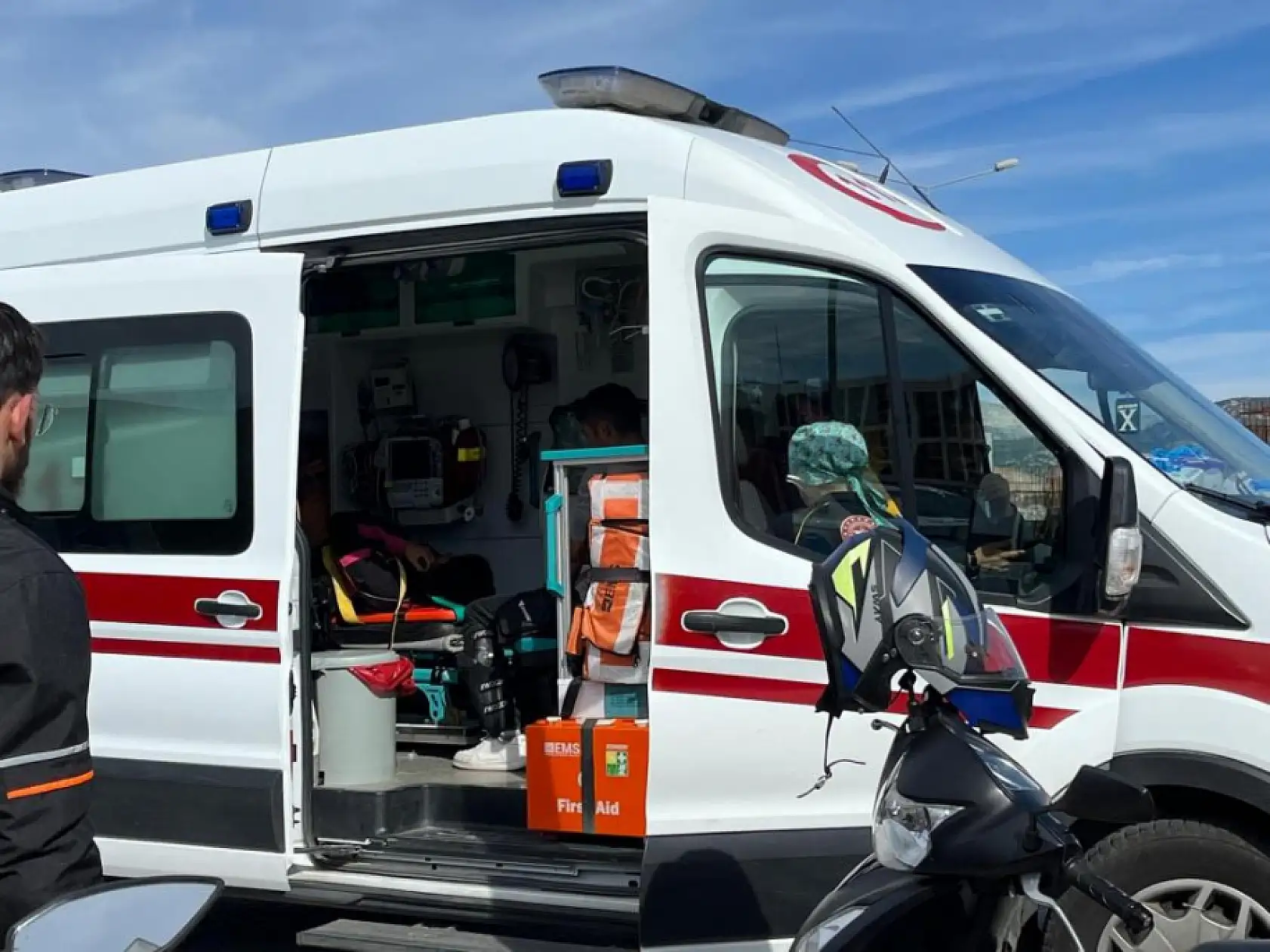 Menteşe'de motosikletliler çarpıştı