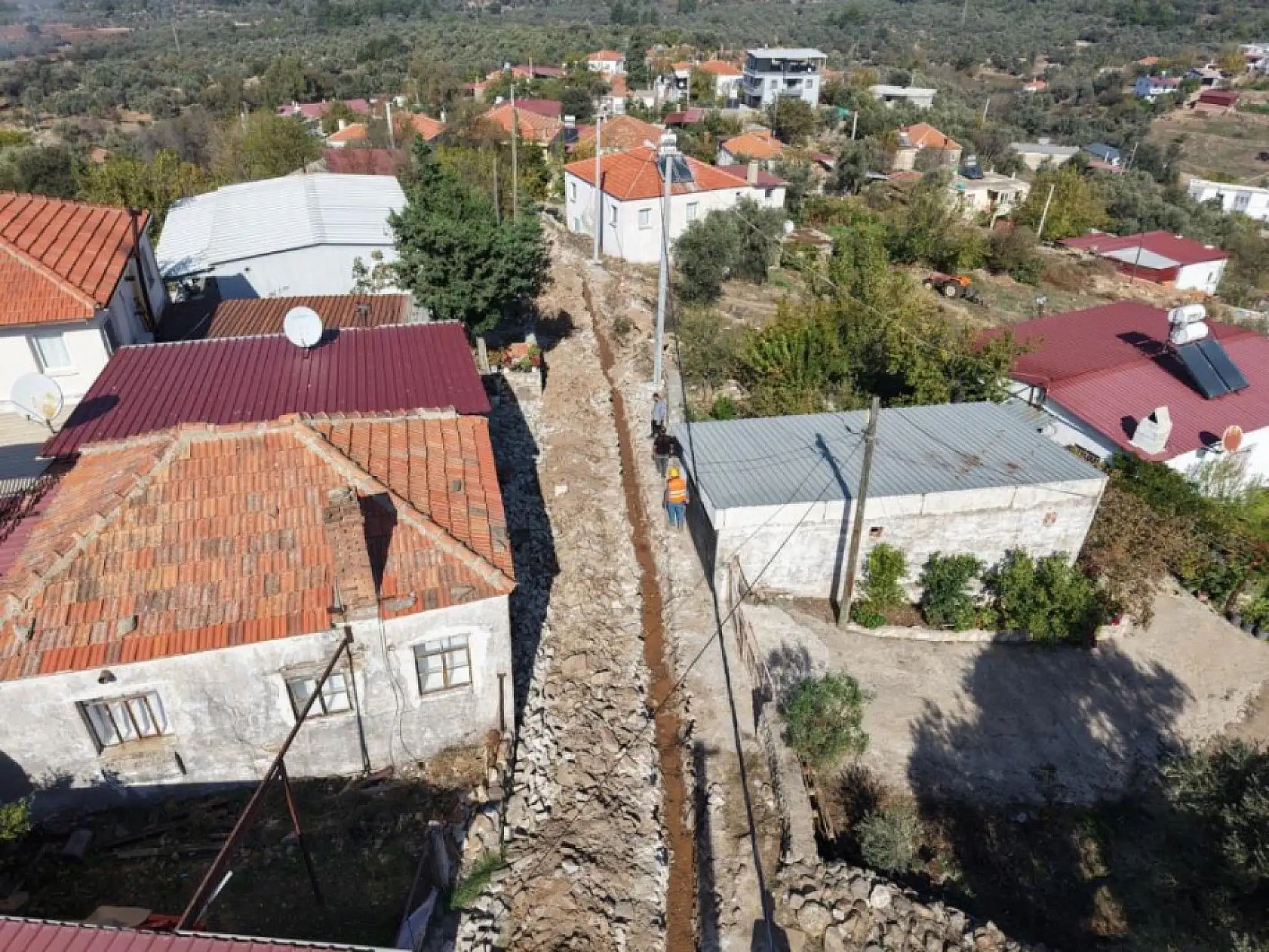 Milas'ta 40 yıllık içme suyu hattı yenileniyor