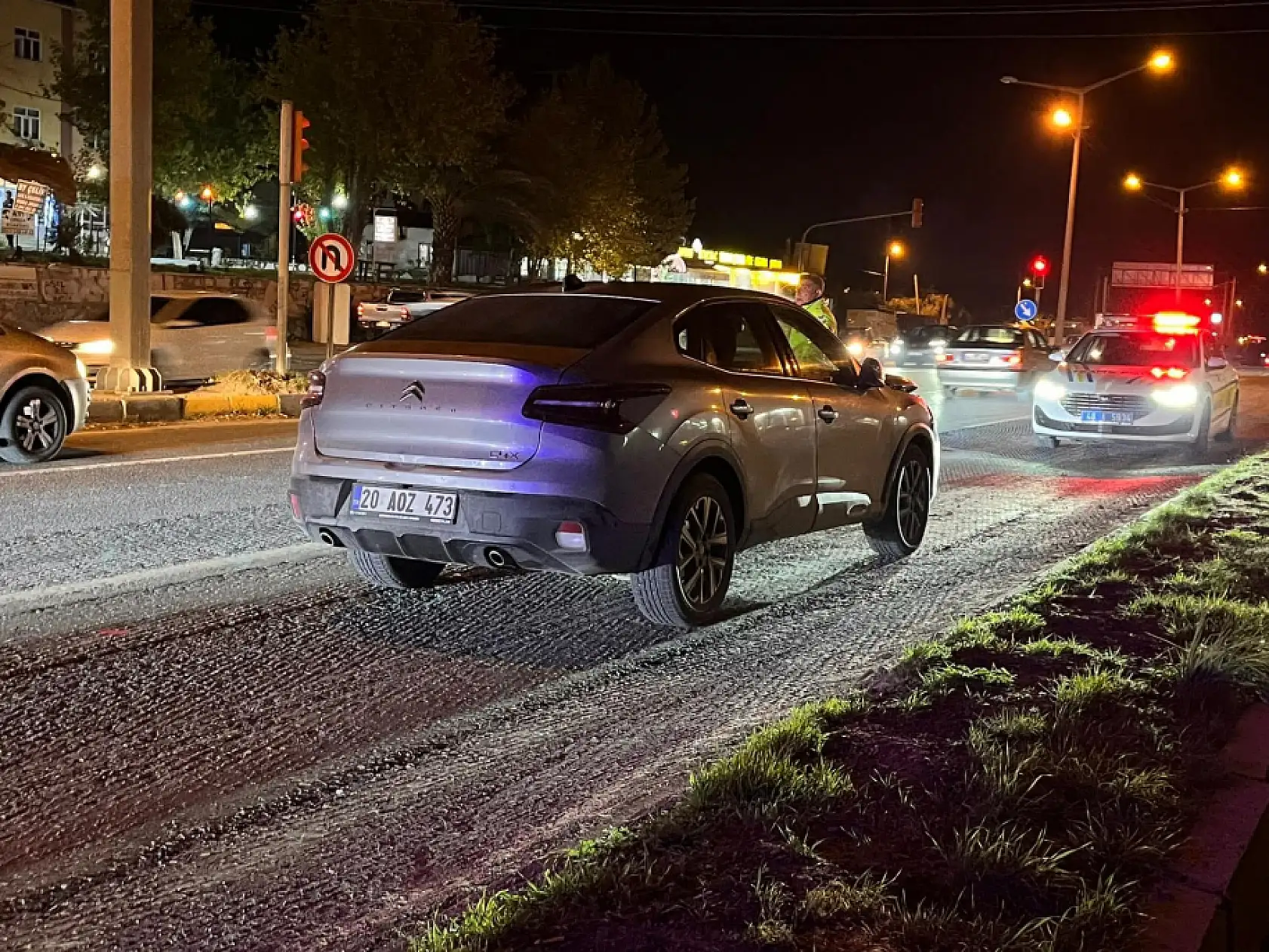 Yatağan'da otomobilin çarptığı çocuk yaralandı