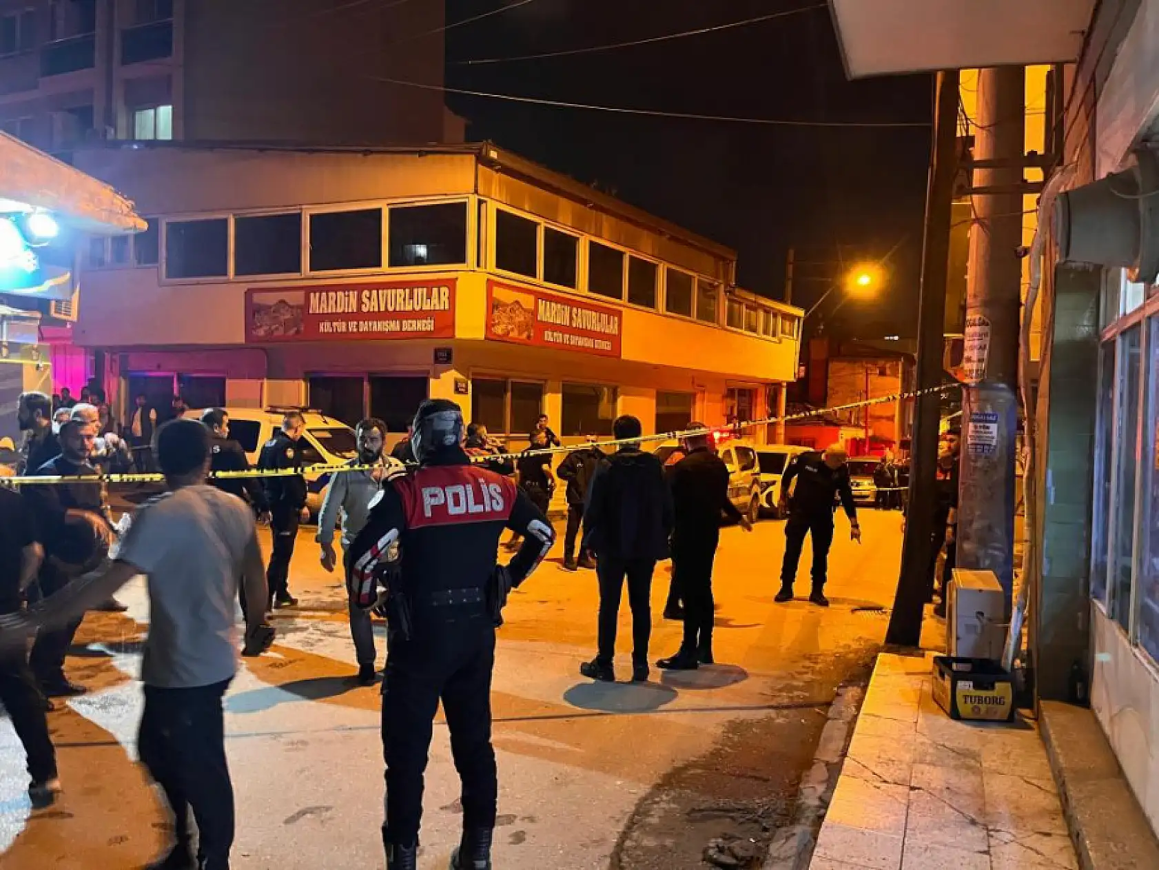 İşyerine Silahlı Saldırı: 1 Ölü, 3 Yaralı