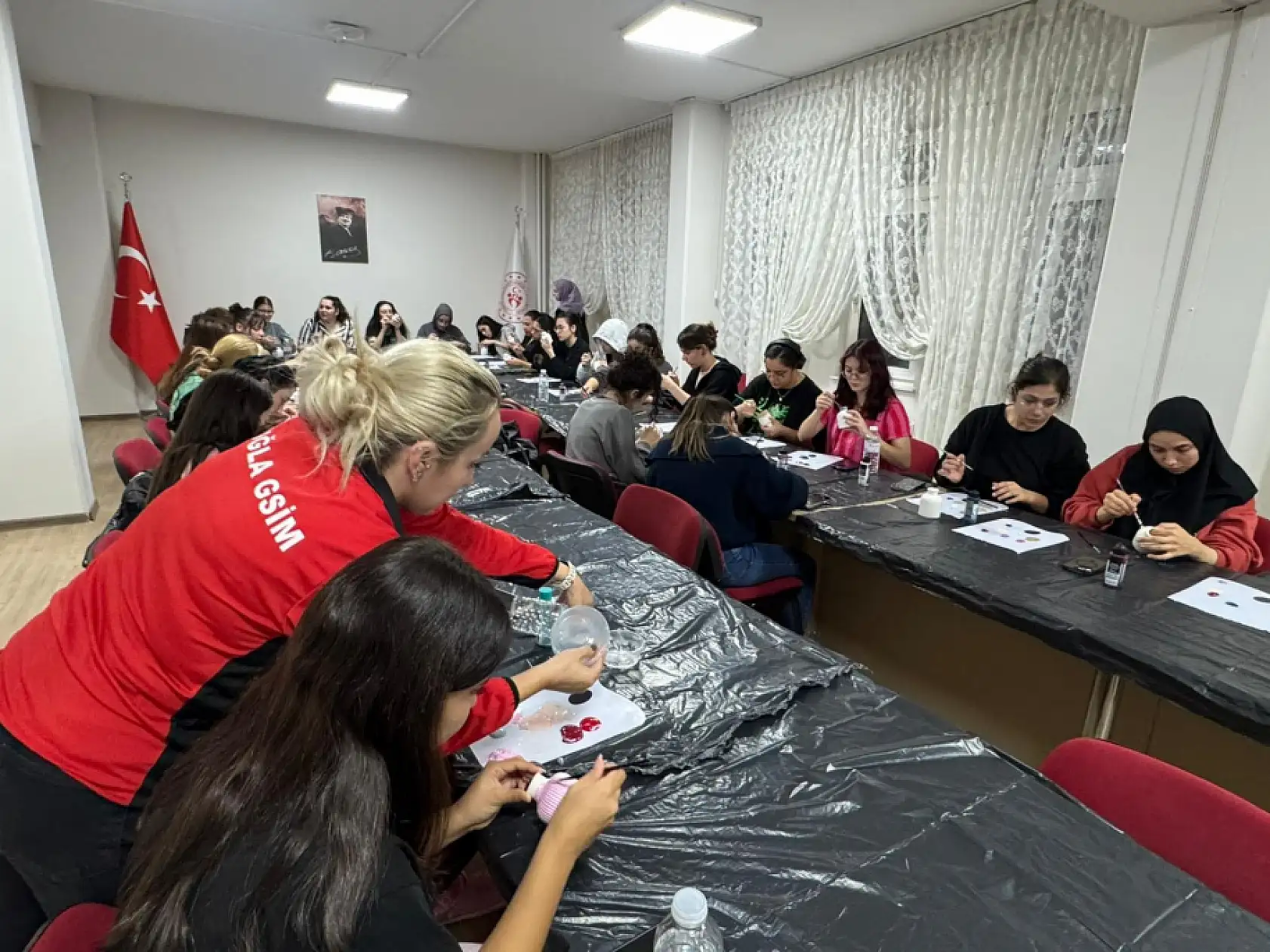 Muğla'da yurtlarda sanat coşkusu