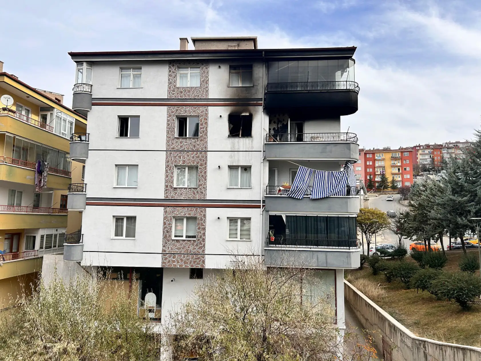 4 katlı binada patlama