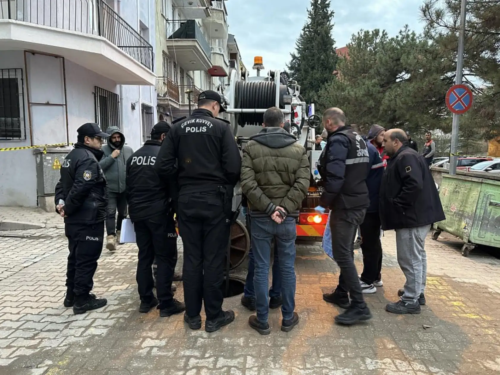 Kanalizasyon hattında bulunan cenin polis çalışmasıyla kime ait olduğu belirlendi