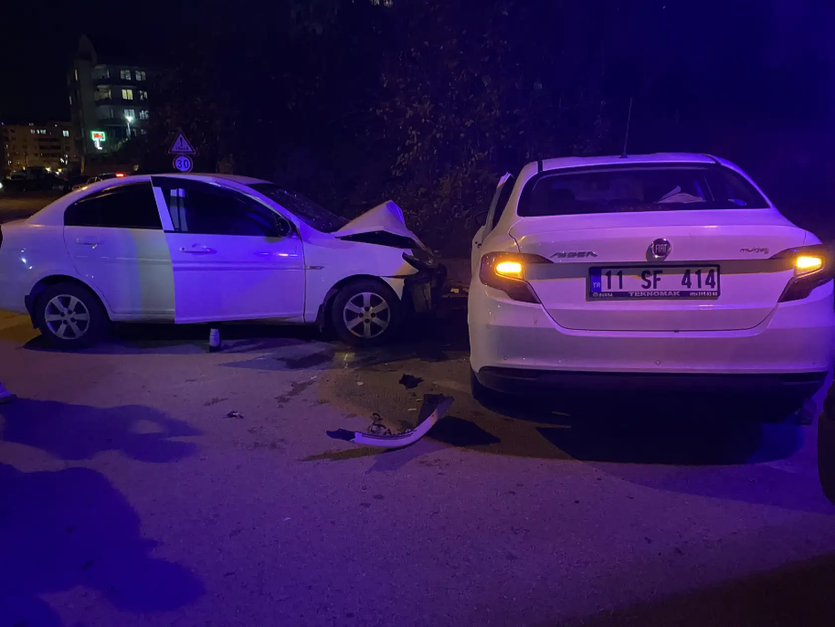 Hız ihlali feci kazaya yol açtı: 2'si ağır 4 yaralı