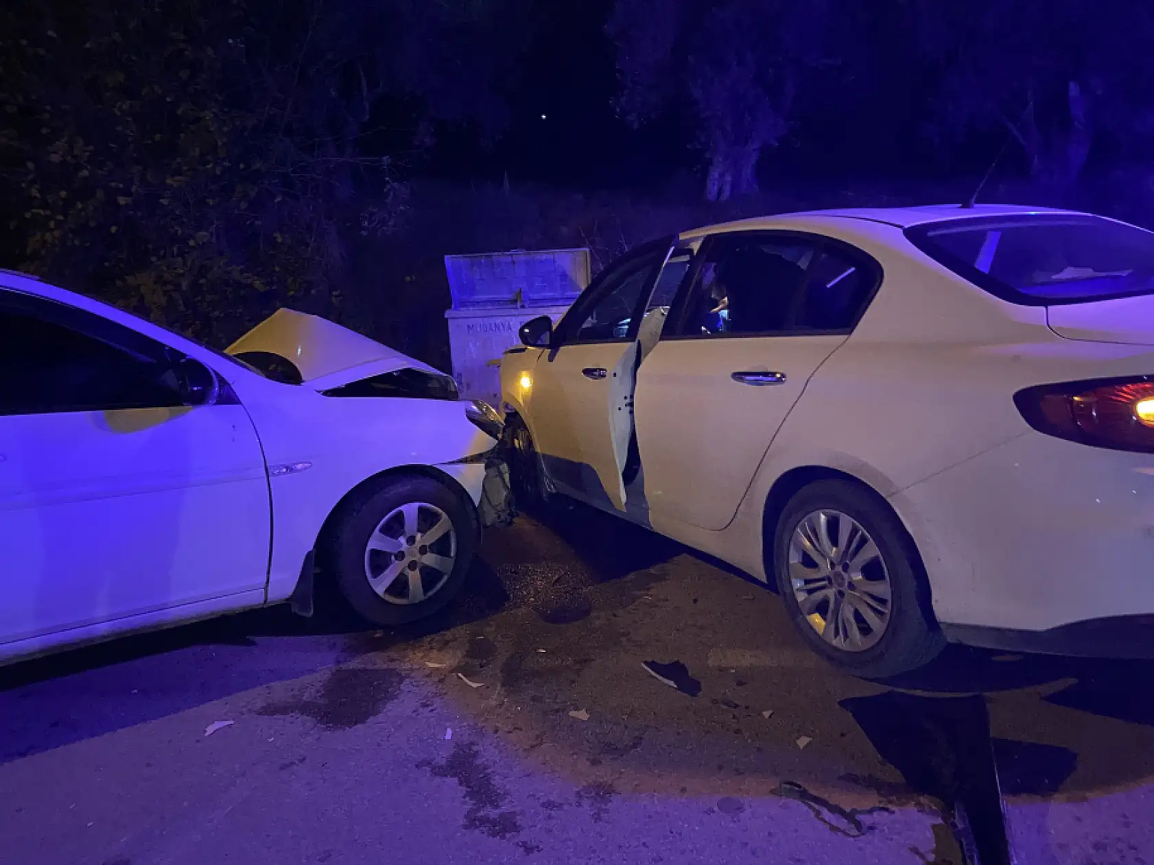 Hız ihlali feci kazaya yol açtı: 2'si ağır 4 yaralı