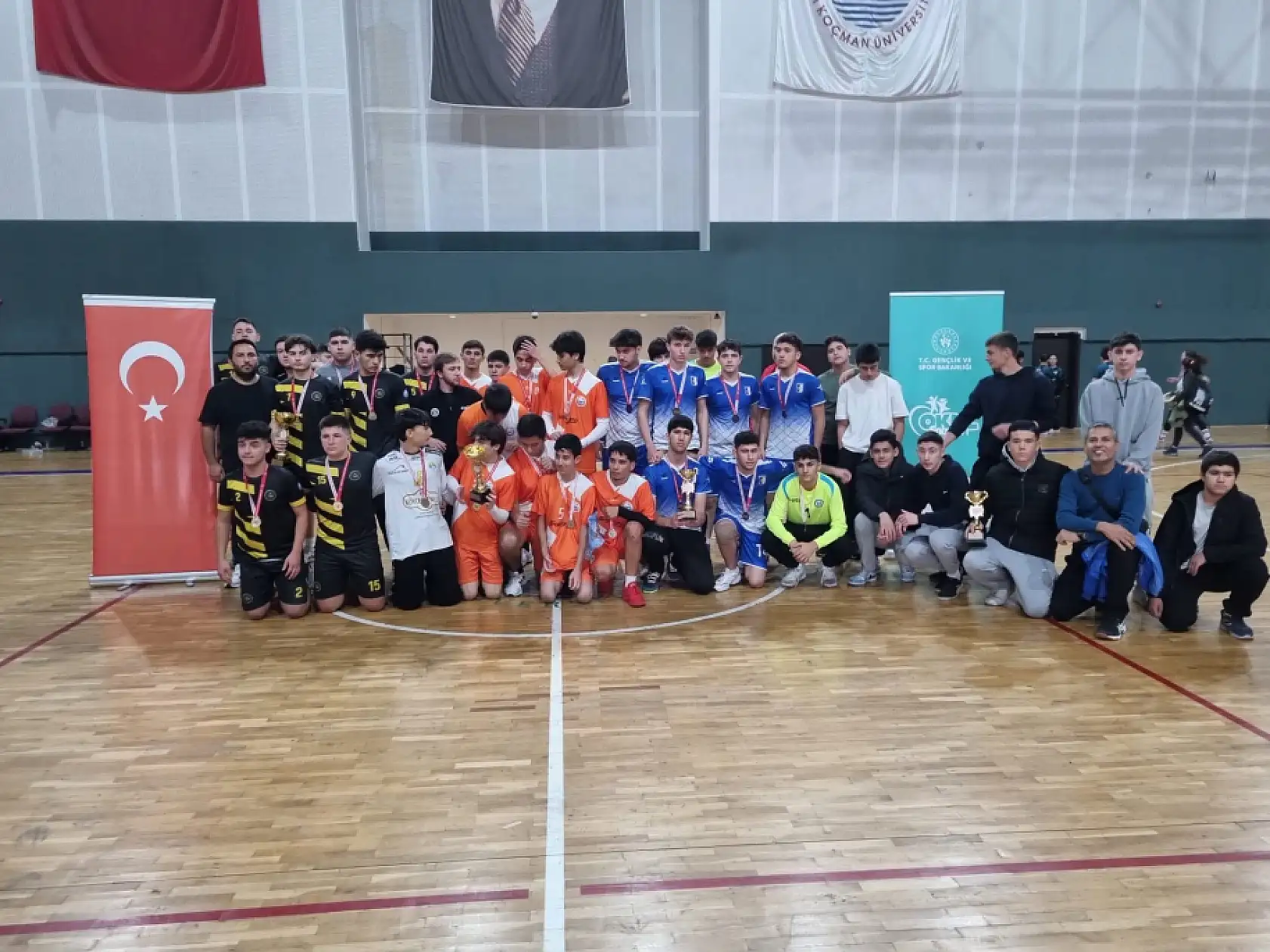 Köyceğizli hentbolcular önemli dereceler elde etti