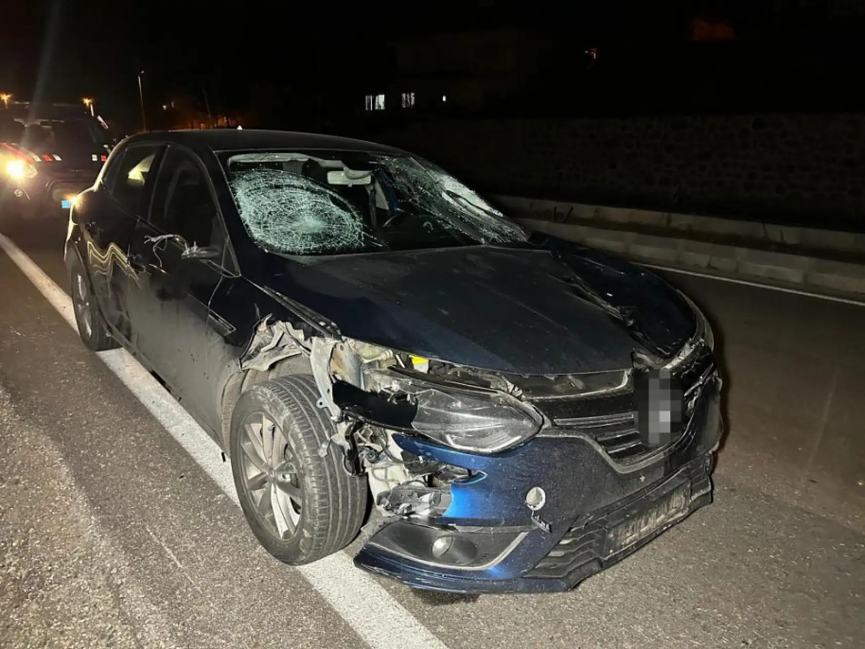 Feci kaza: Otomobilin çarptığı 3 kişi hayatını kaybetti