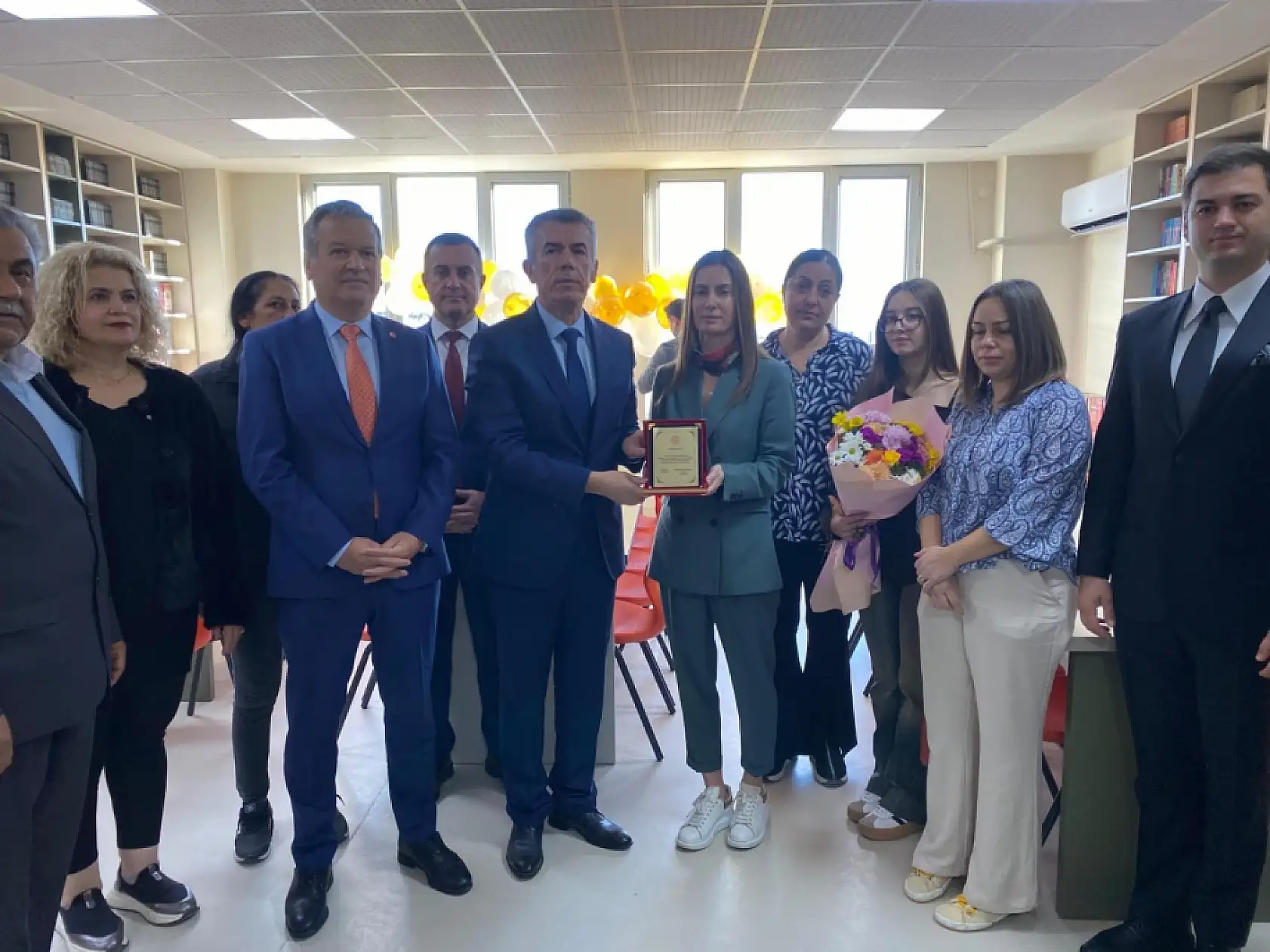 Yangında hayatını kaybeden kardeşlerin adı Bodrum'da kütüphane ile yaşatılıyor