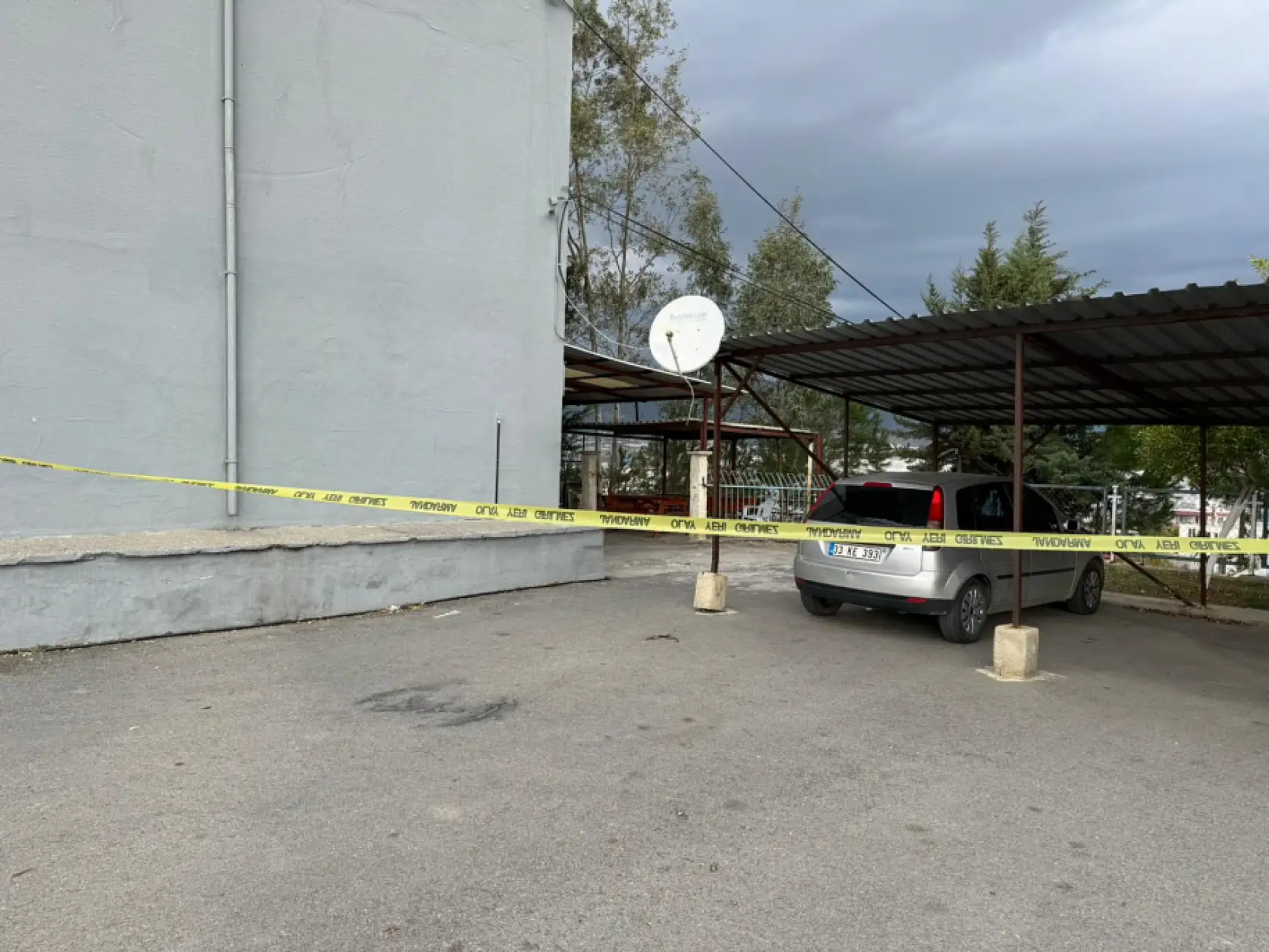 12 yaşındaki öğrenci okul müdürünü vurdu: O anlar kamerada