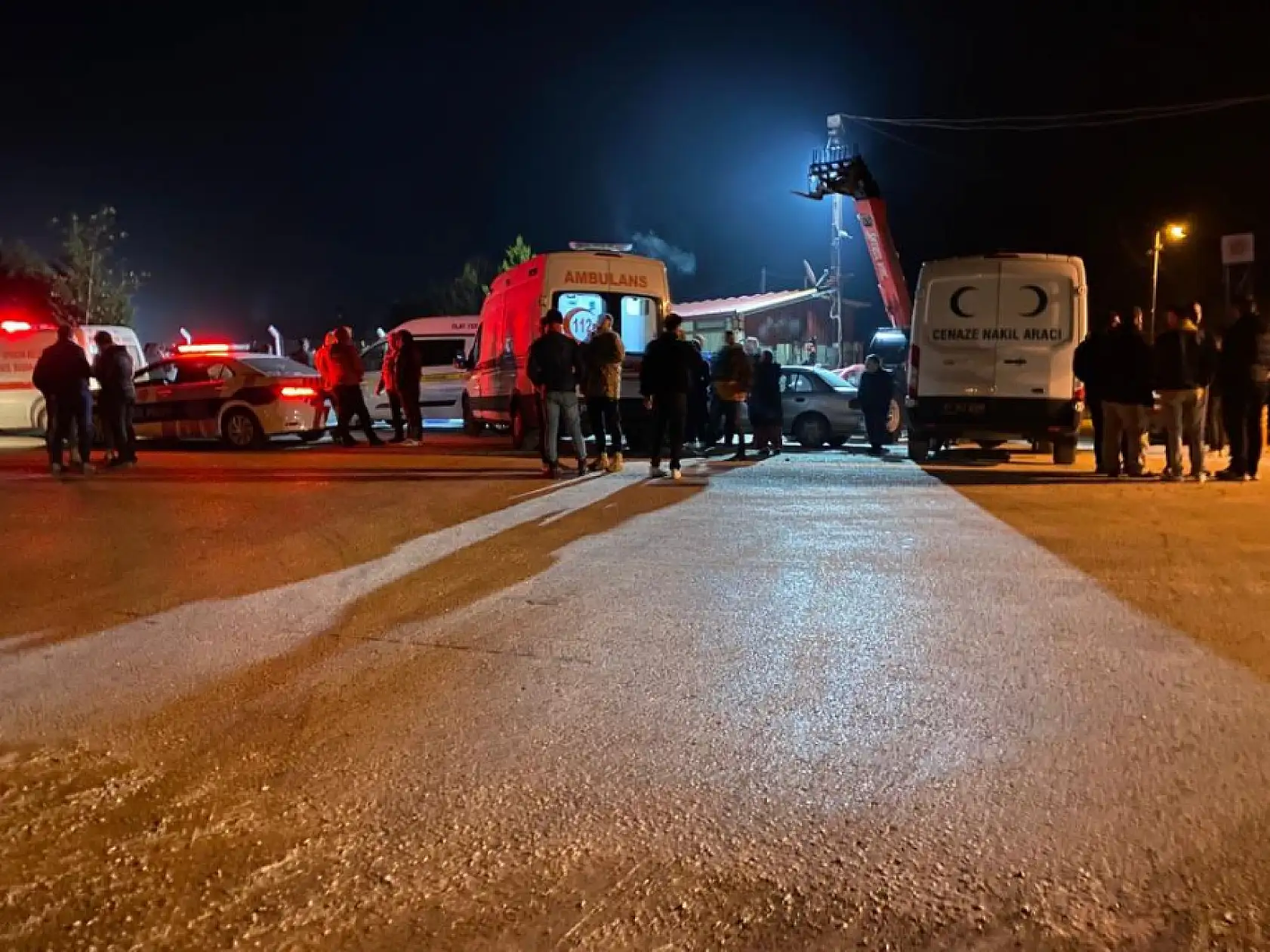 Eski karı-koca silahla vurularak öldürüldü