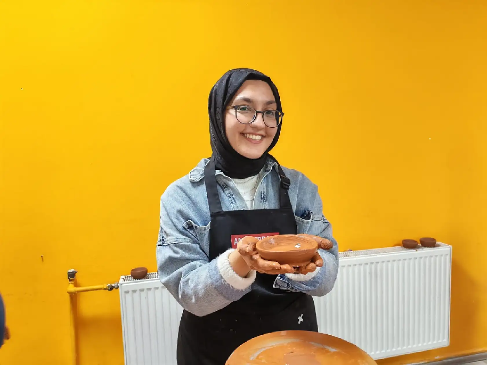 Muğla'da gençler seramik atölyesinde hünerlerini sergiledi