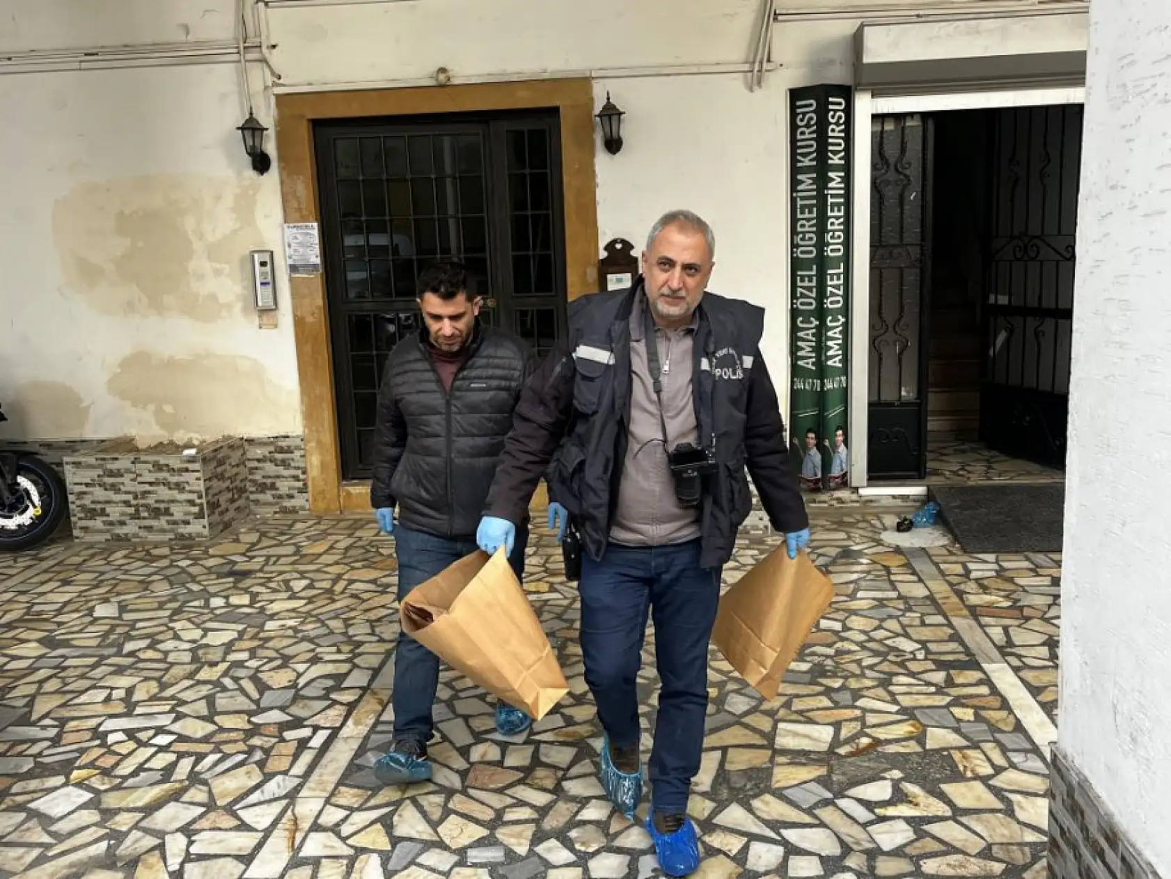 Yaşlı kadın evinde ölü bulundu