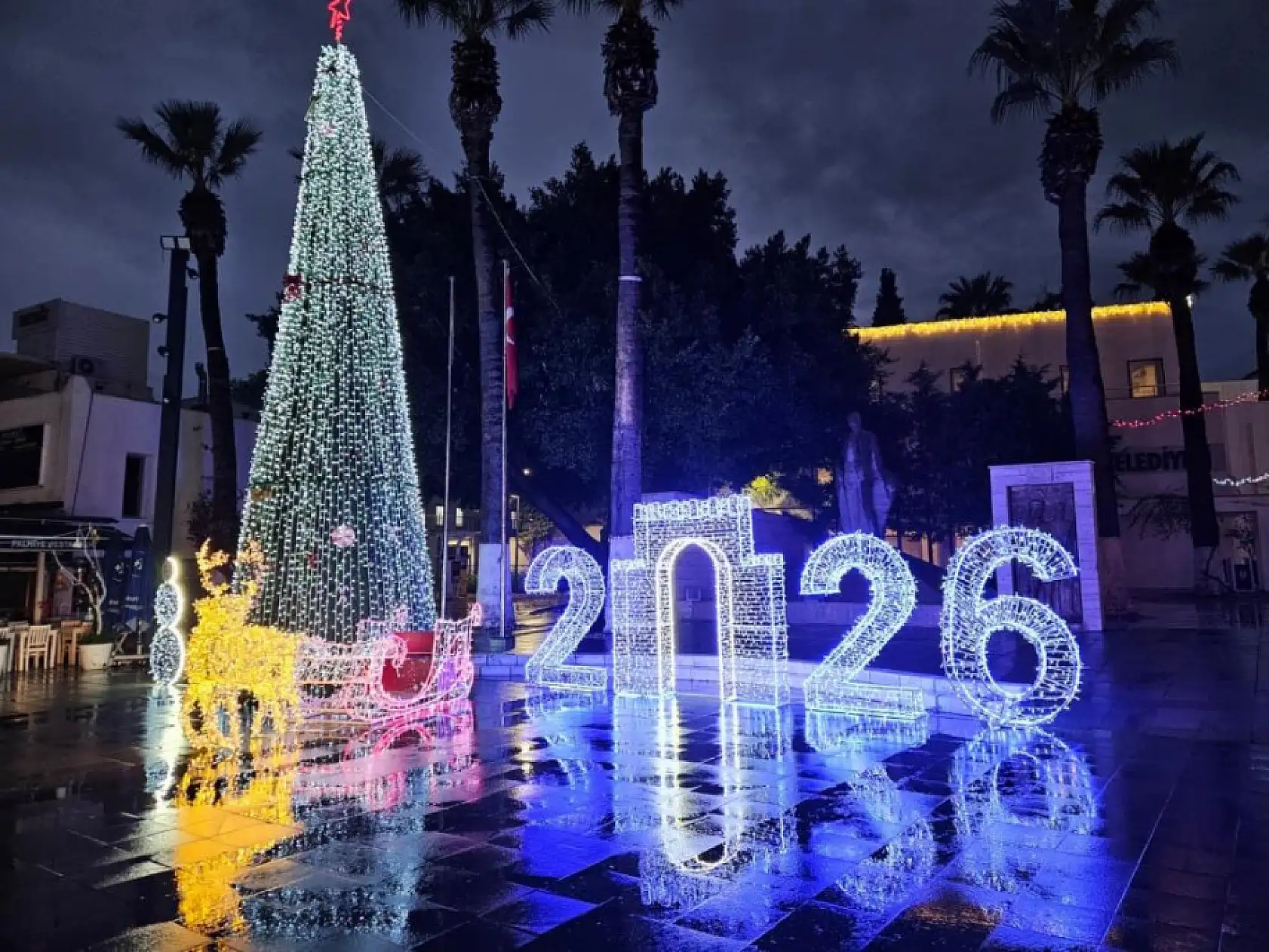 Bodrum'da yılbaşı hareketliliği zirveye ulaştı