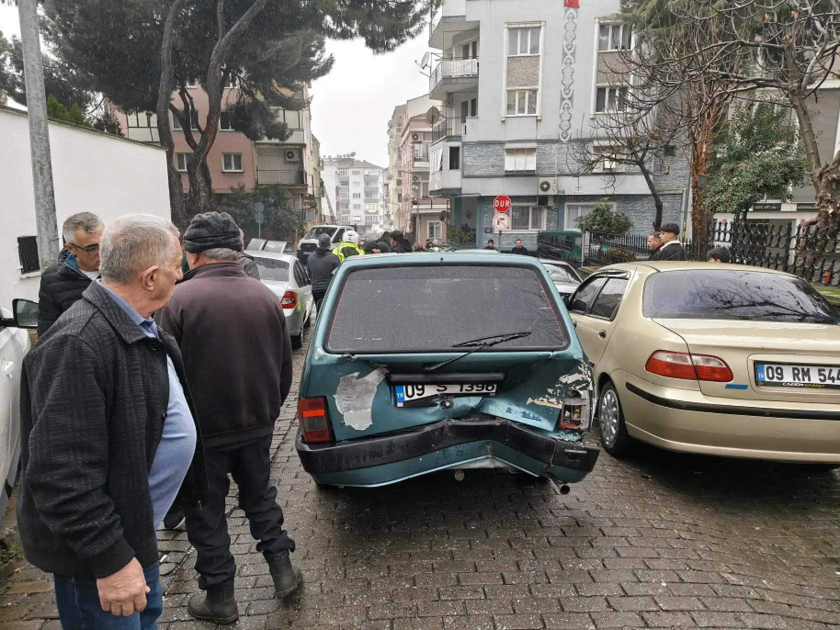 İlginç kaza, şoförün biri kaçtı, diğeri alkollü çıktı