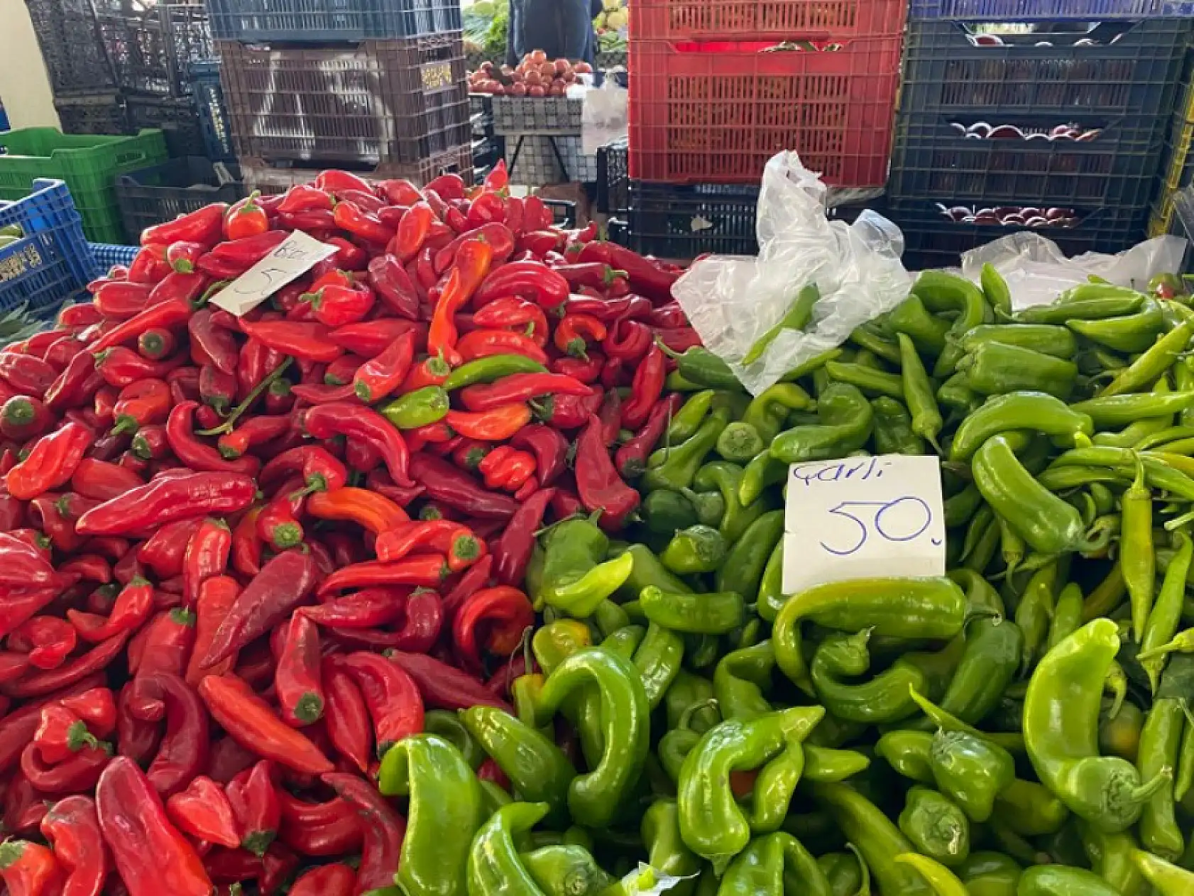 Fethiye'de Sebze Fiyatları Yükseldi, Vatandaşın Alım Gücü Düşüyor